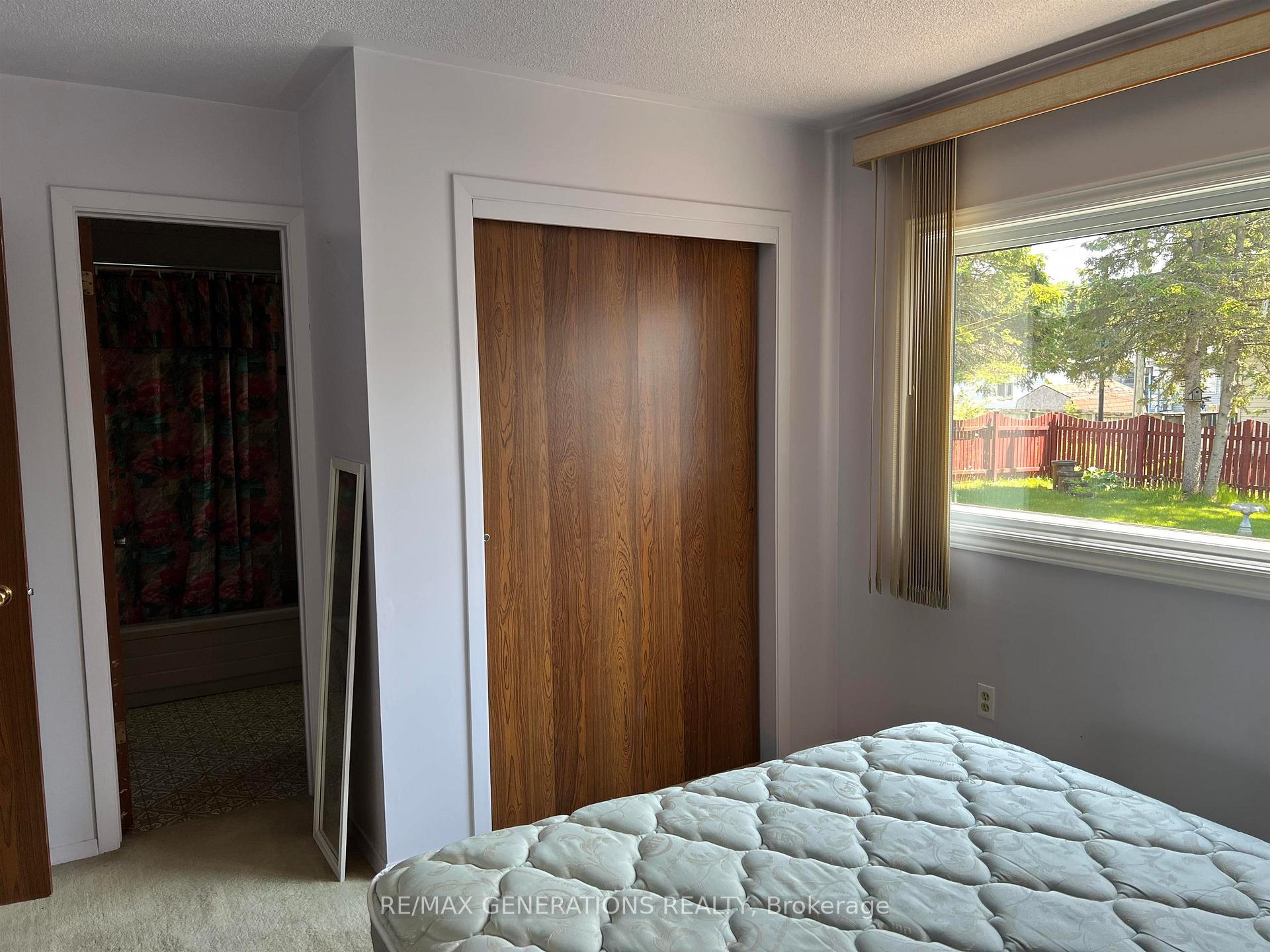 Photo 11 of 10 Lloyd Irwin Street, Marathon — HOMEH