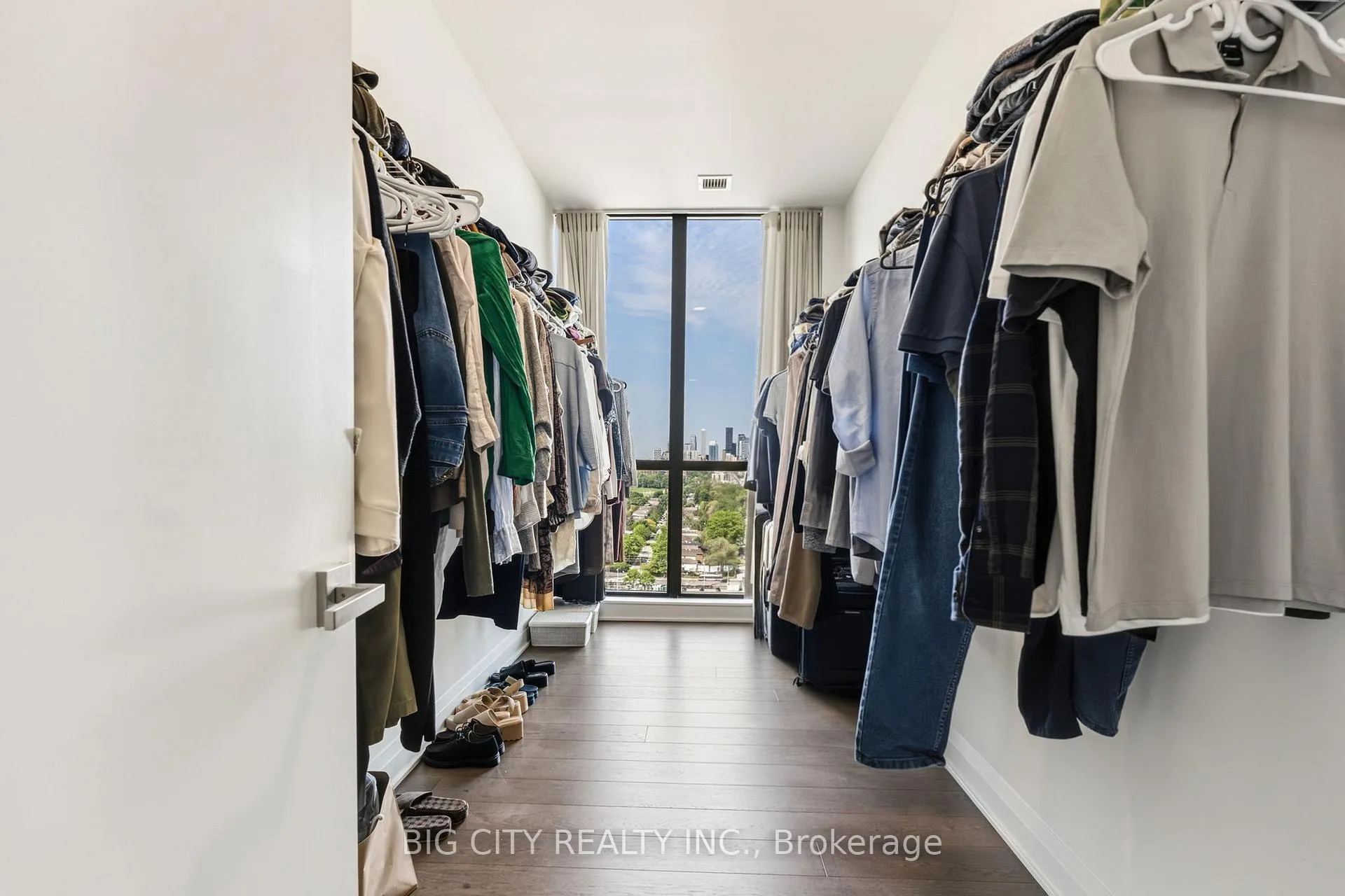 Photo 35 of Unit 2002, 33 Frederick Todd Way, Toronto, Thorncliffe Park — HOMEH