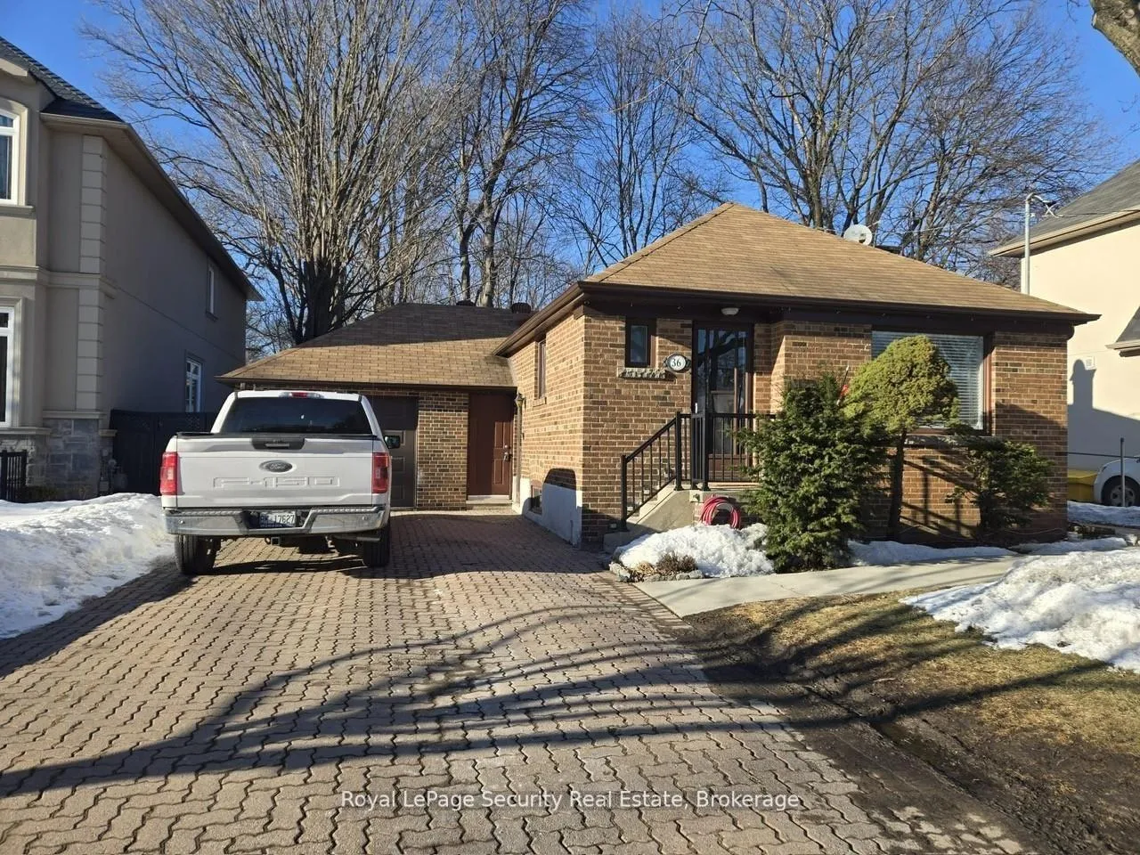 Photo 1 of Unit Upper, 36 Noranda Drive, North York, Brookhaven-Amesbury — HOMEH
