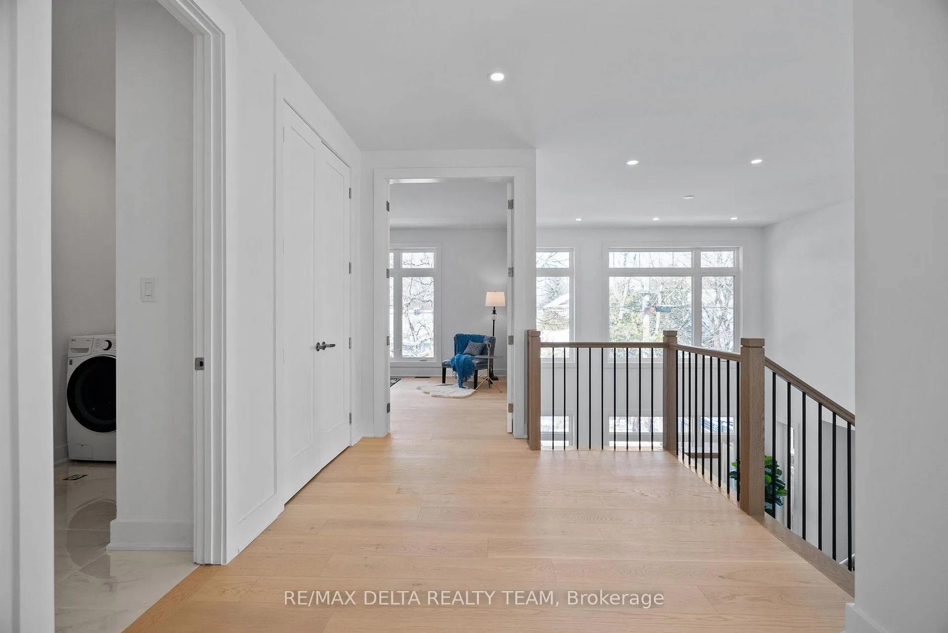 Photo 22 of 43 St Claire Avenue, Ottawa, Meadowlands/St. Claire Gardens — HOMEH