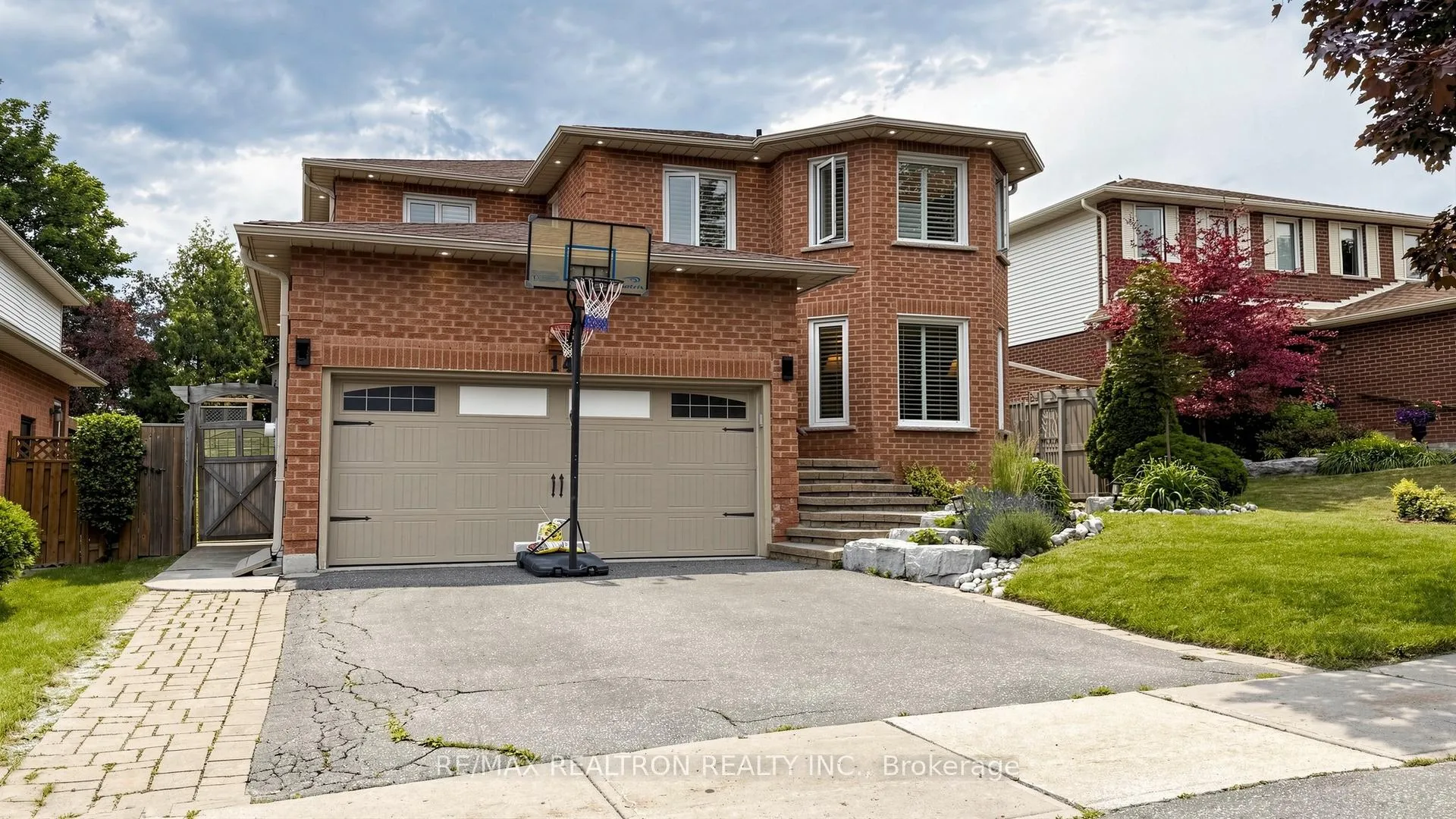 Front of 14 Raiford Street