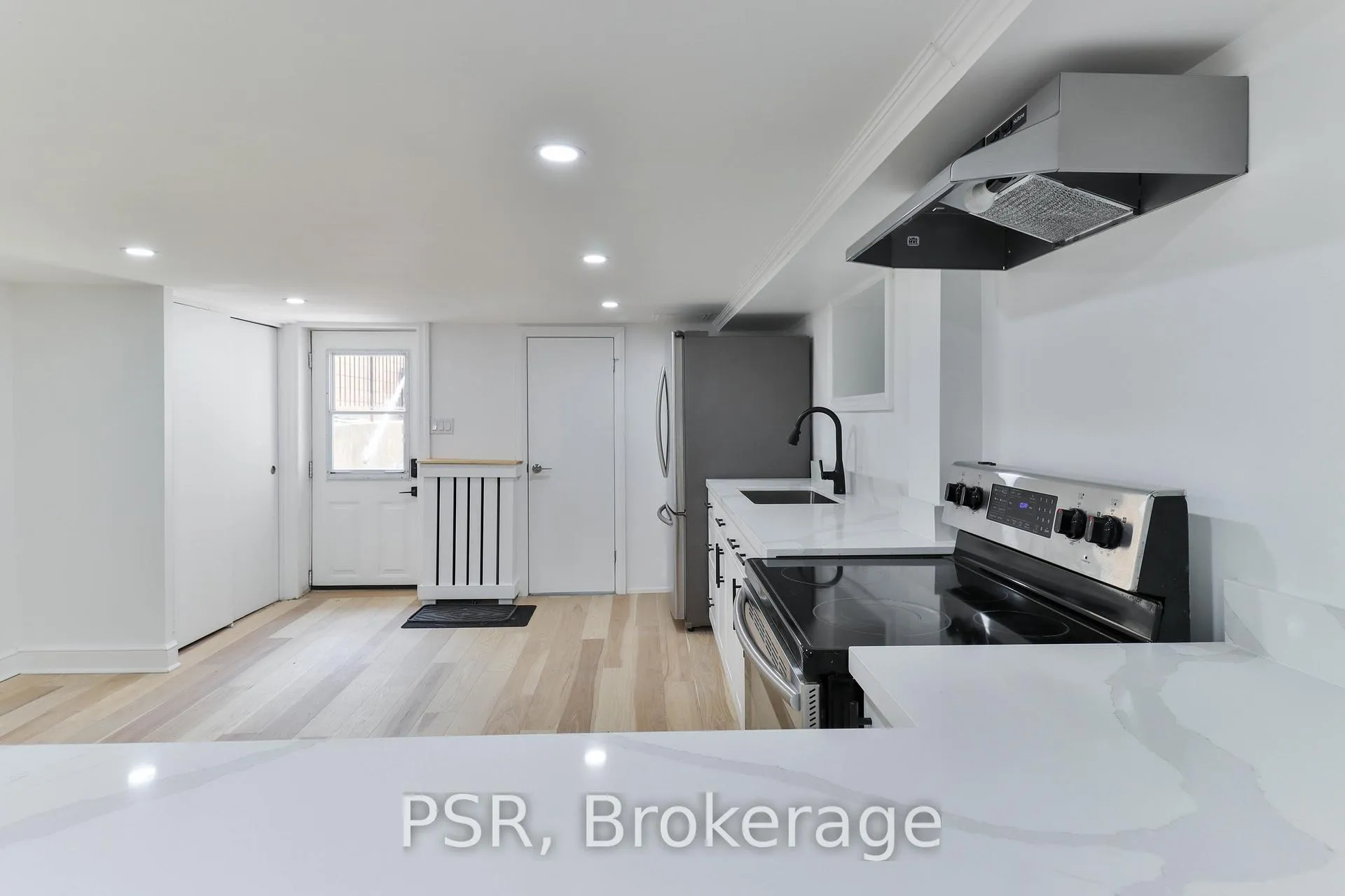 Photo 4 of Unit Lower, 1224 Lansdowne Avenue, Toronto, Corso Italia-Davenport — HOMEH