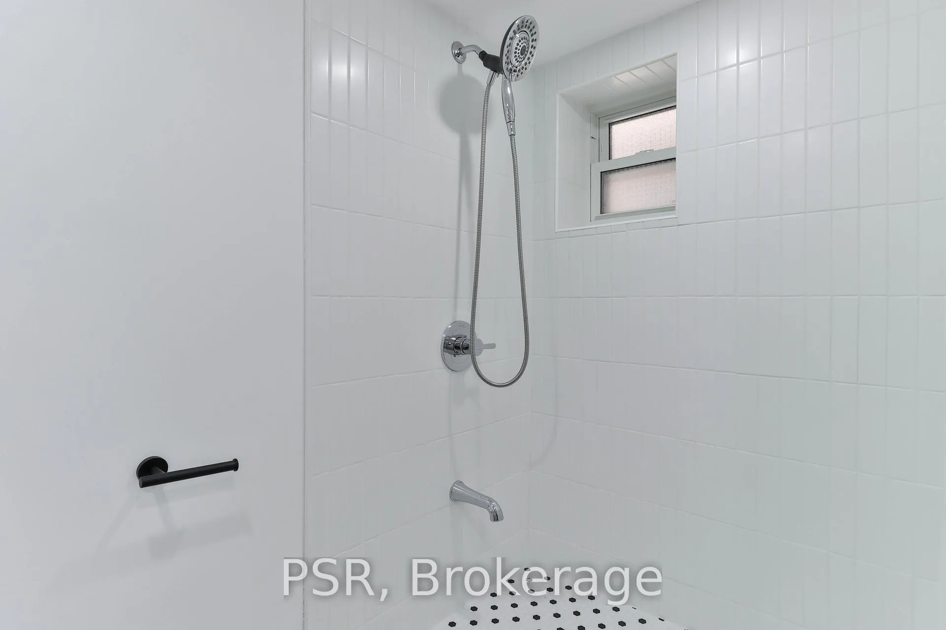 Photo 9 of Unit Lower, 1224 Lansdowne Avenue, Toronto, Corso Italia-Davenport — HOMEH