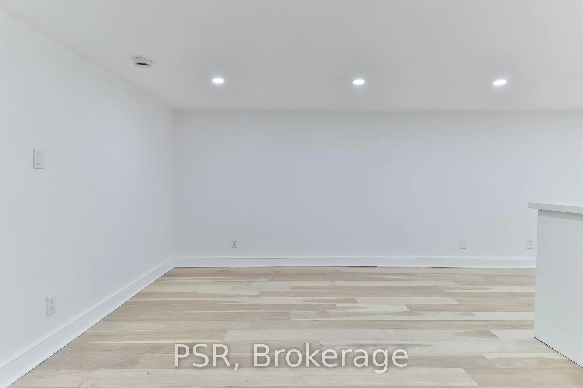 Photo 16 of Unit Lower, 1224 Lansdowne Avenue, Toronto, Corso Italia-Davenport — HOMEH