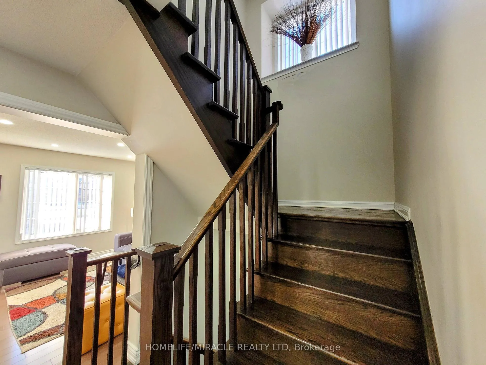 Photo 19 of 34 Donomore Drive, Brampton, Northwest Brampton — HOMEH