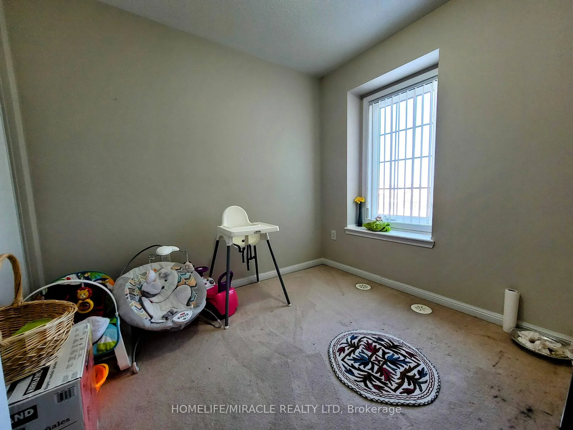 Photo 26 of 34 Donomore Drive, Brampton, Northwest Brampton — HOMEH
