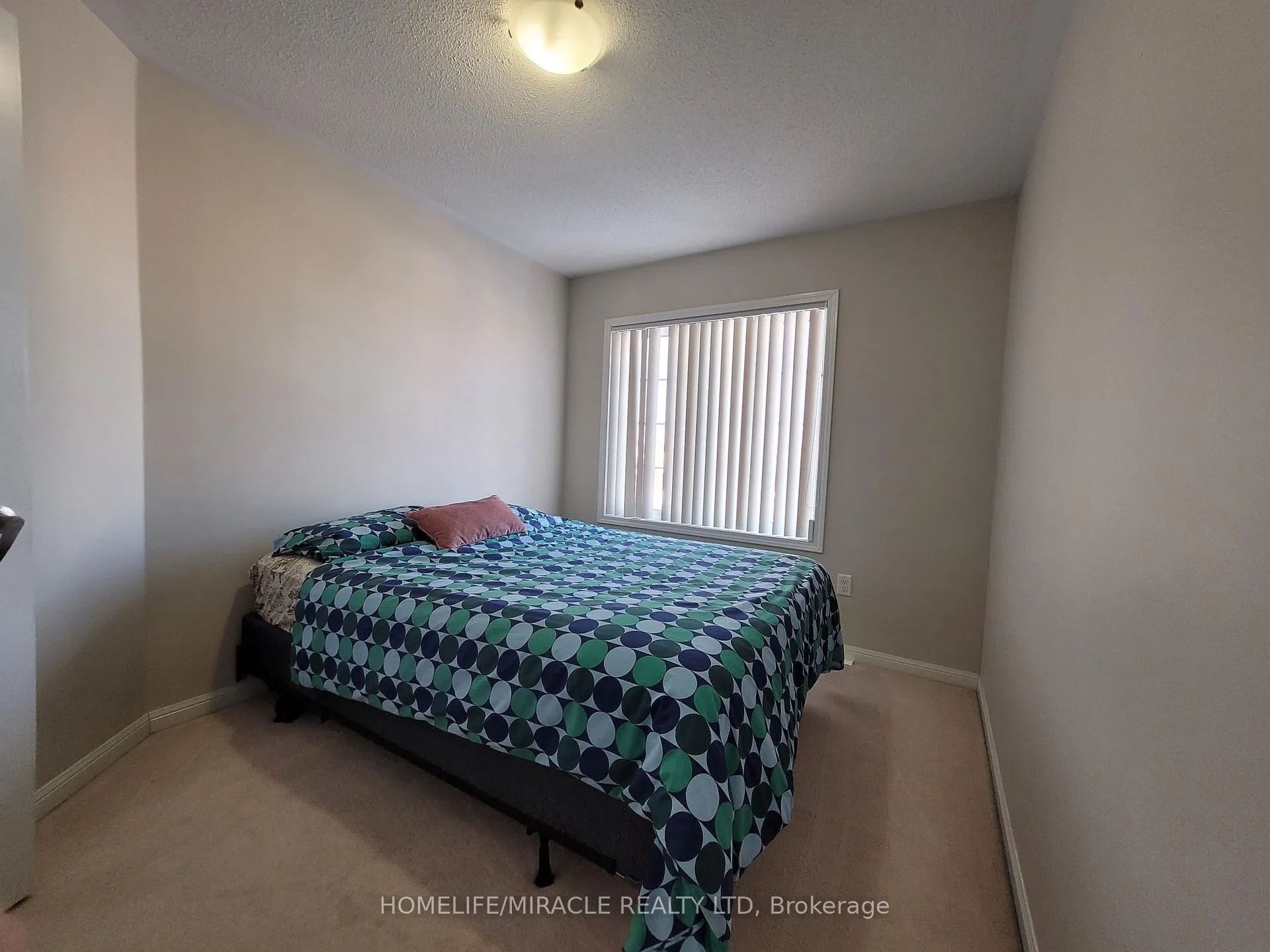 Photo 27 of 34 Donomore Drive, Brampton, Northwest Brampton — HOMEH