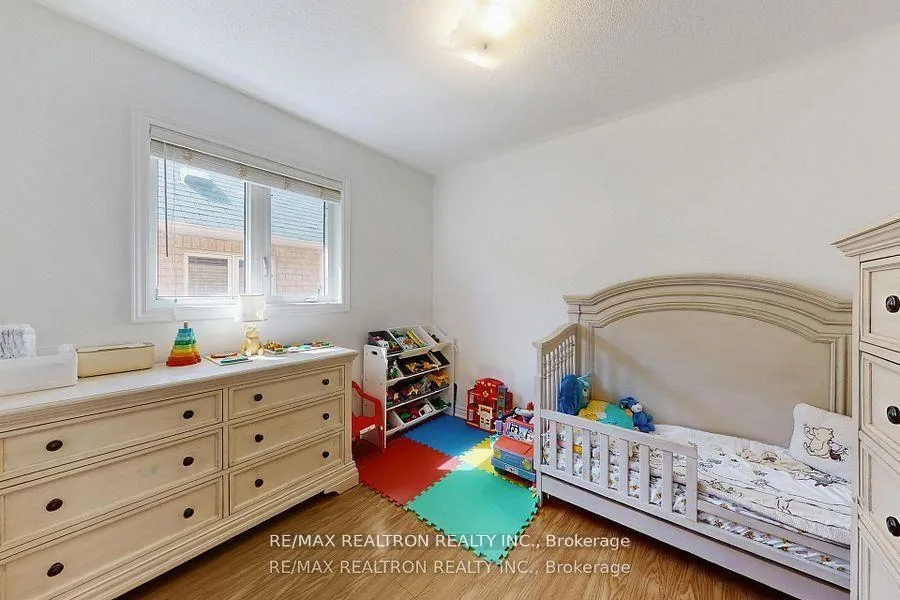 Photo 29 of 37 Jonas Millway, Whitchurch-Stouffville, Stouffville — HOMEH
