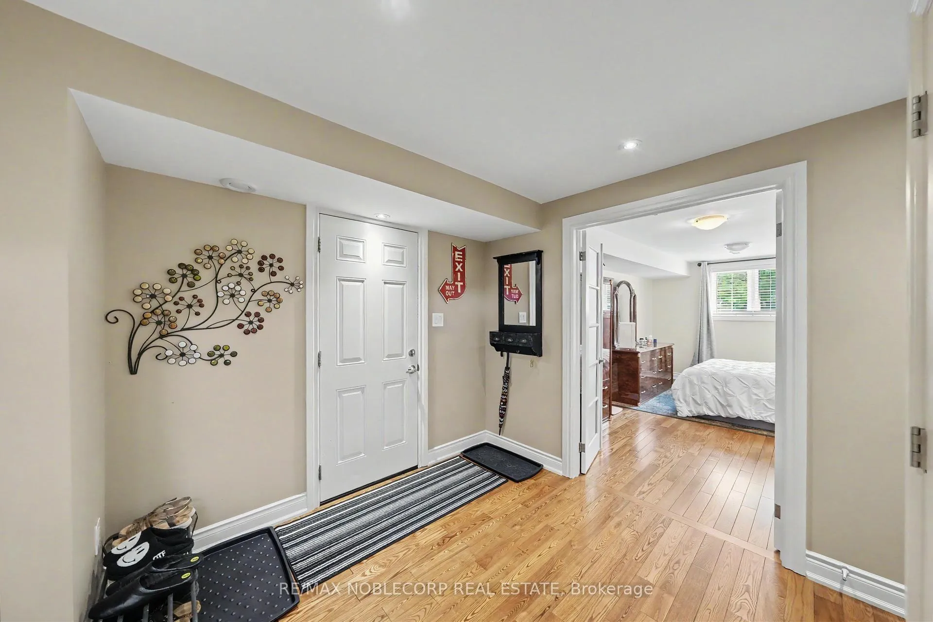 Photo 38 of 37 Christensen Avenue, Caledon, Bolton North — HOMEH