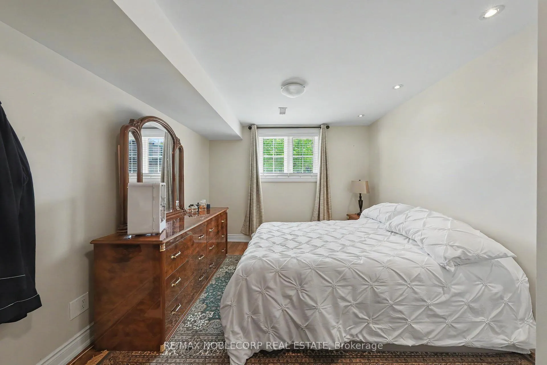 Photo 45 of 37 Christensen Avenue, Caledon, Bolton North — HOMEH