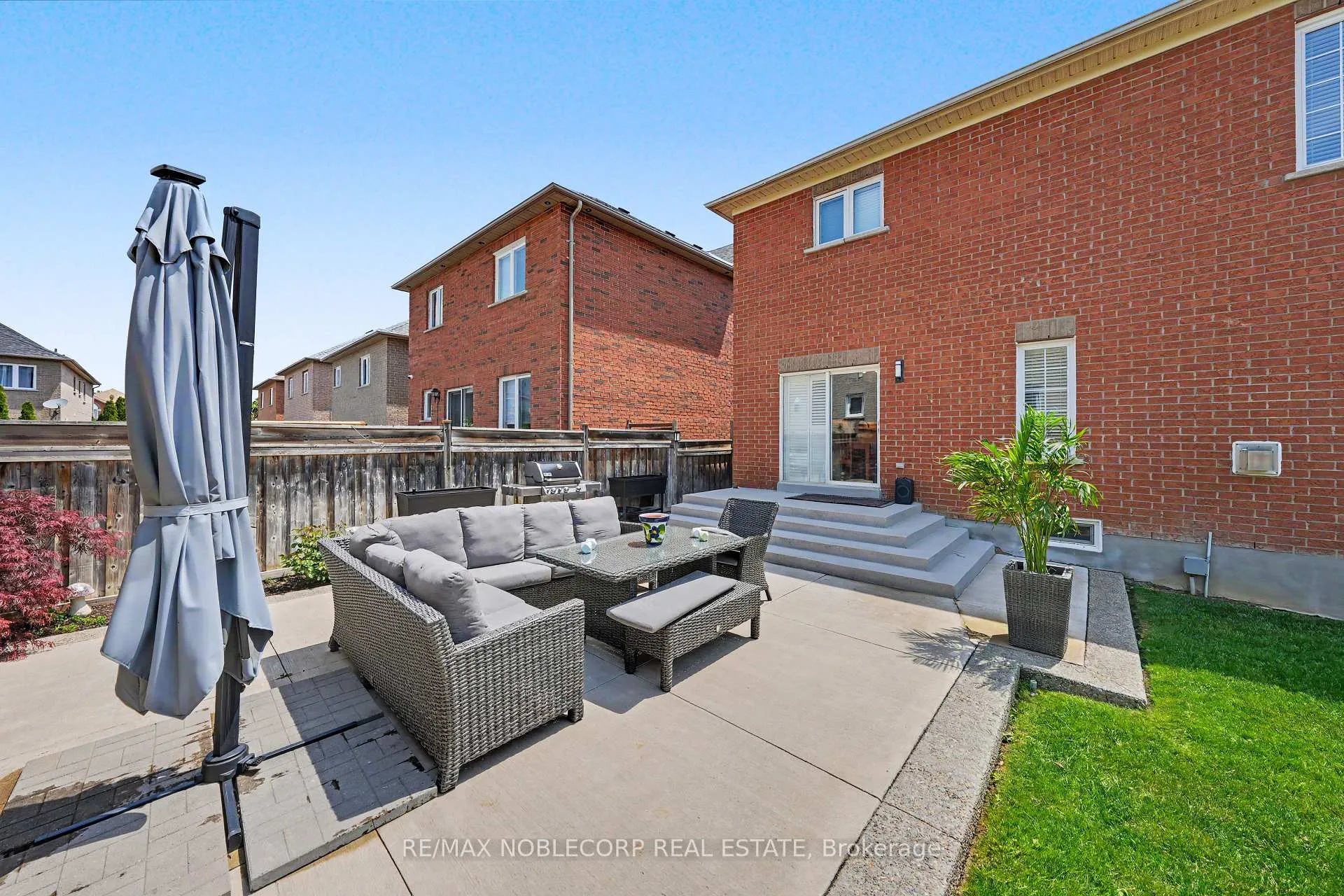 Photo 47 of 37 Christensen Avenue, Caledon, Bolton North — HOMEH