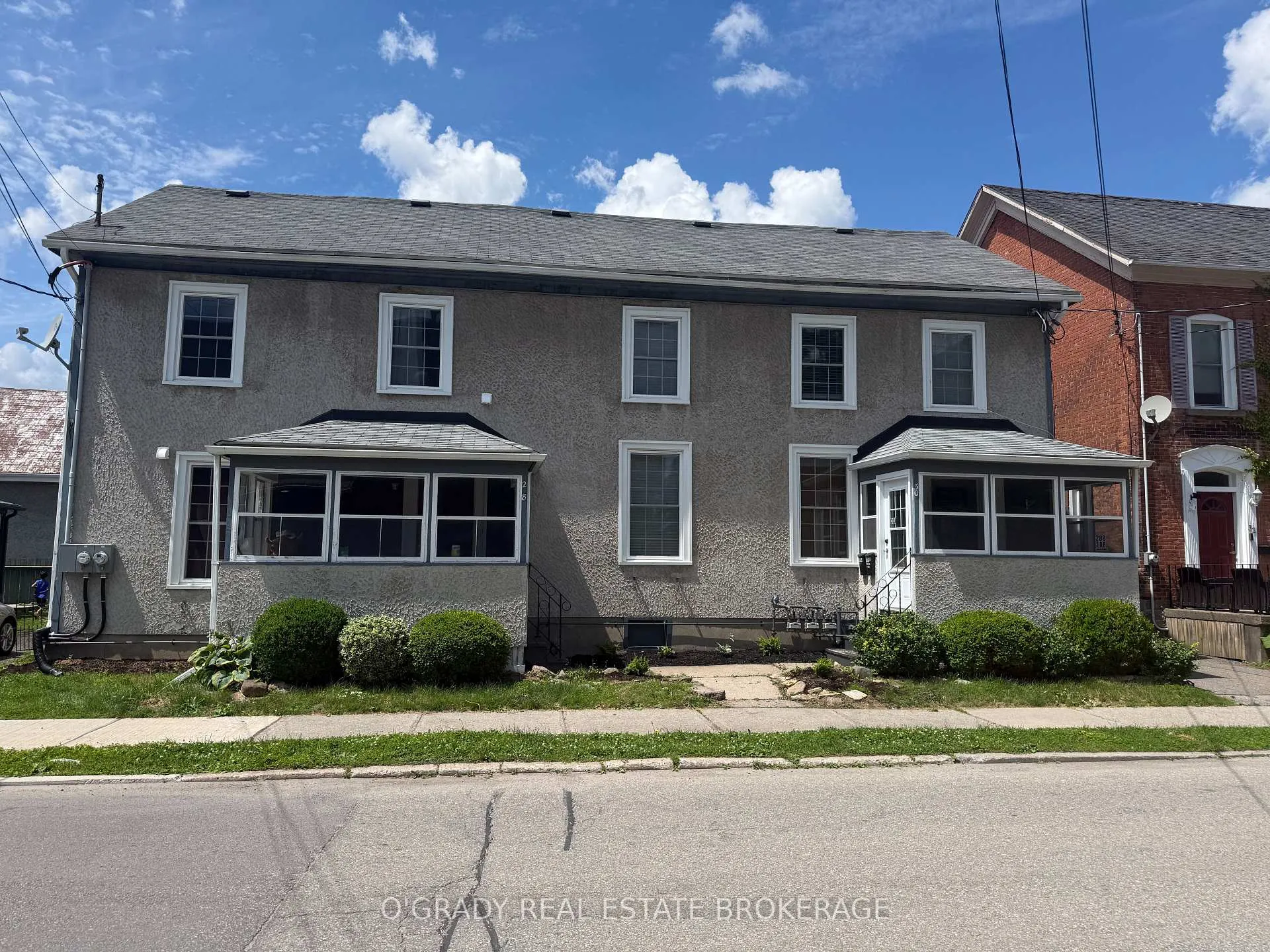 Front of 28 James Street E