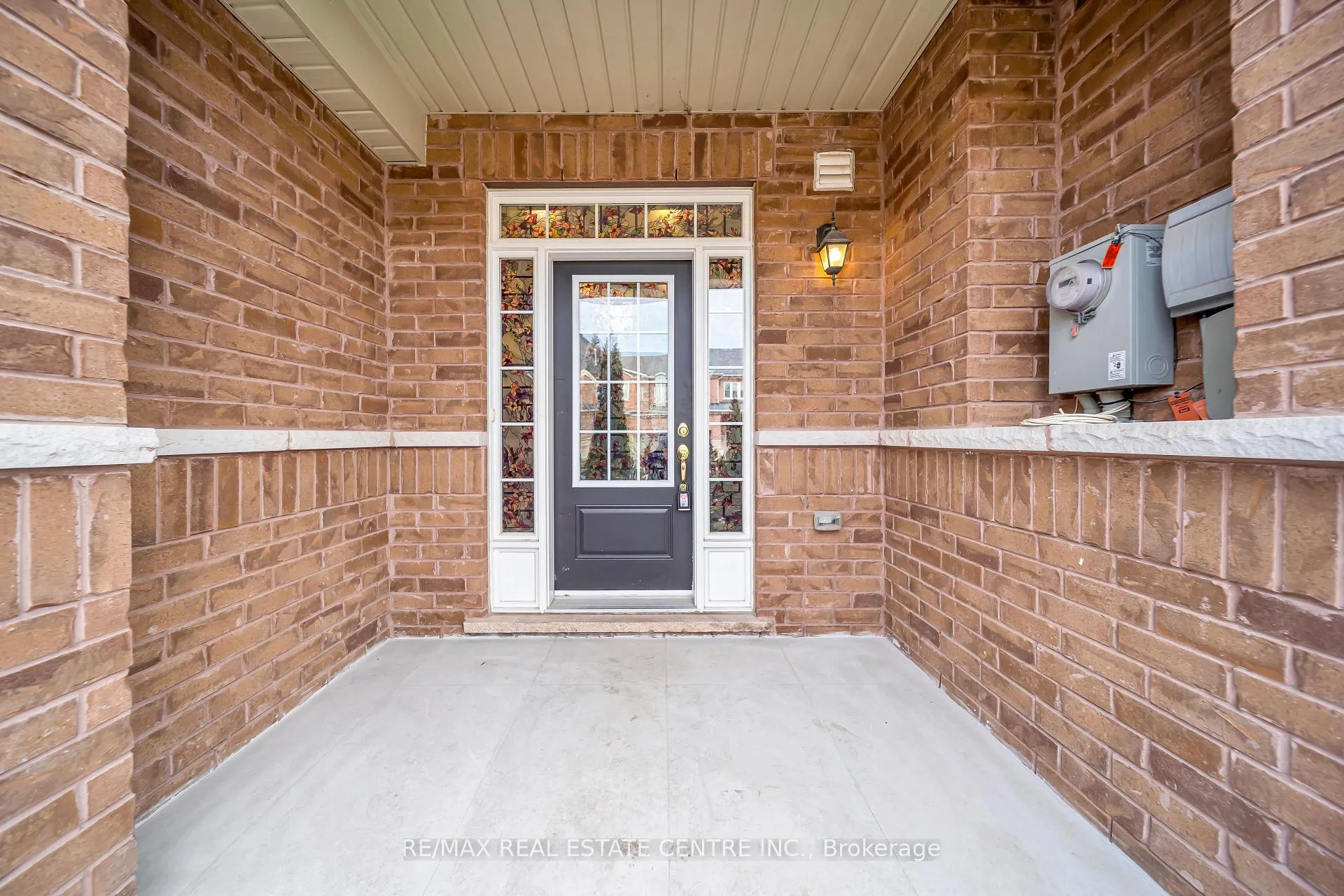 Photo 11 of 8 Munch Place, Milton, Willmott — HOMEH