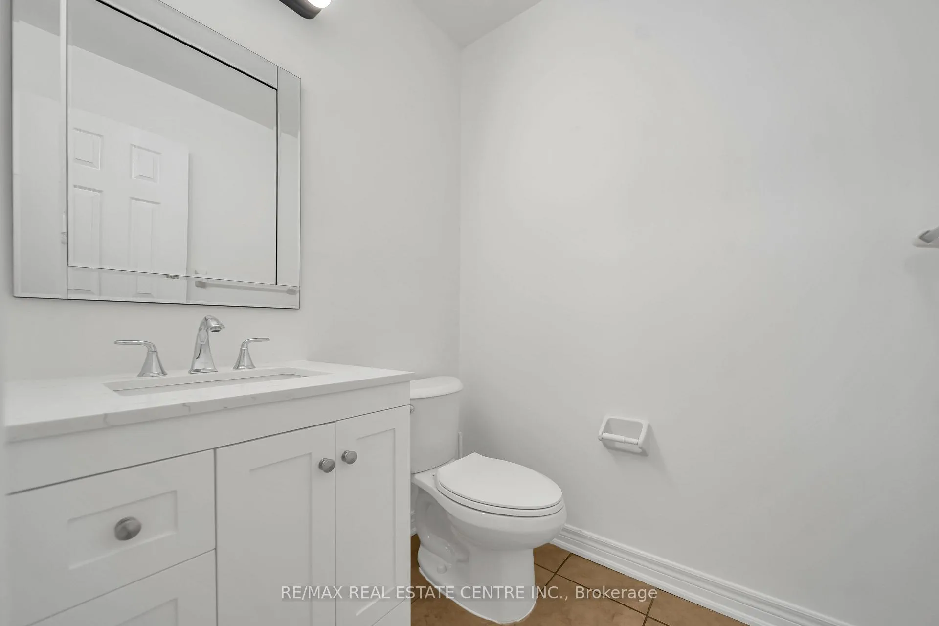 Photo 15 of 8 Munch Place, Milton, Willmott — HOMEH