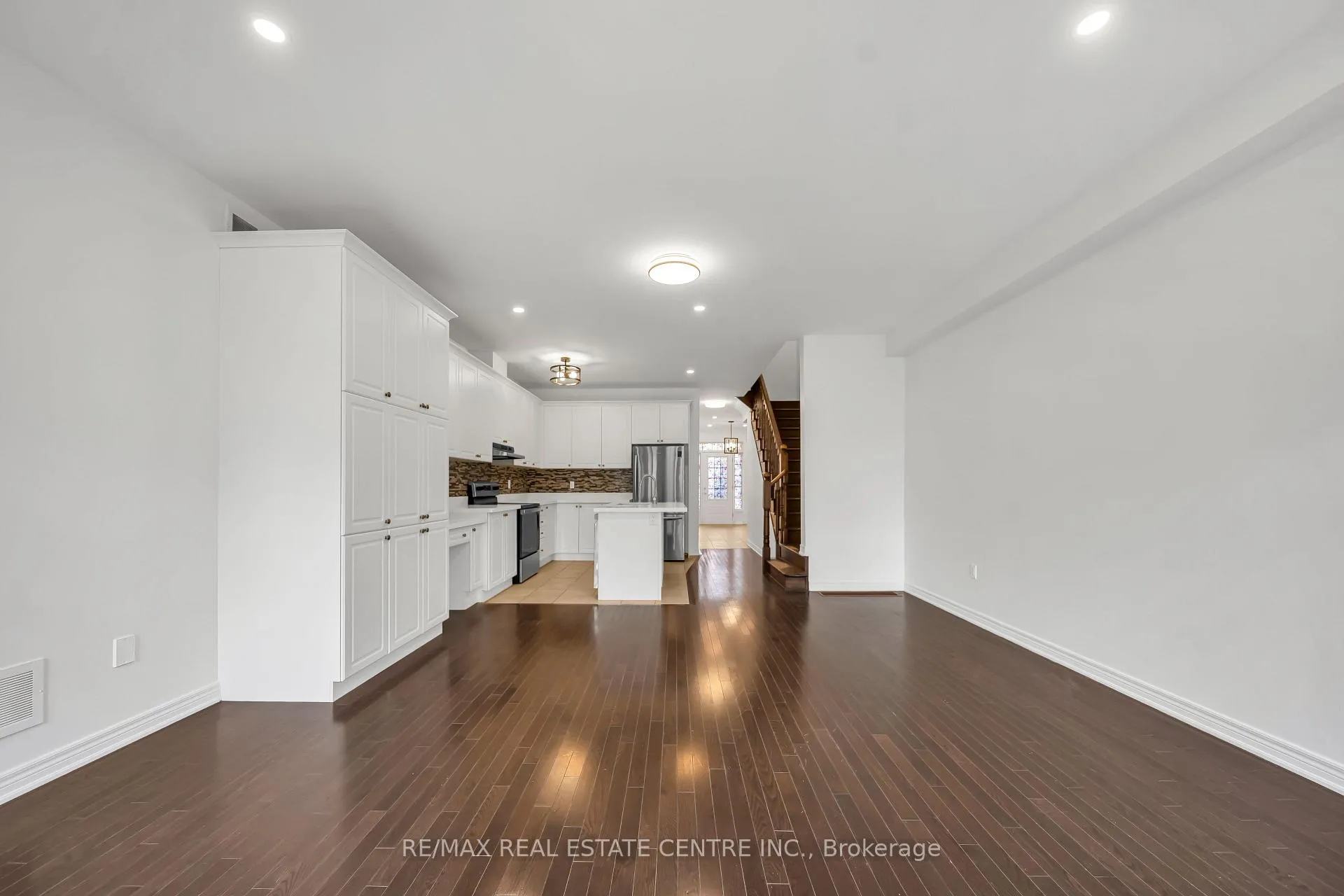 Photo 20 of 8 Munch Place, Milton, Willmott — HOMEH