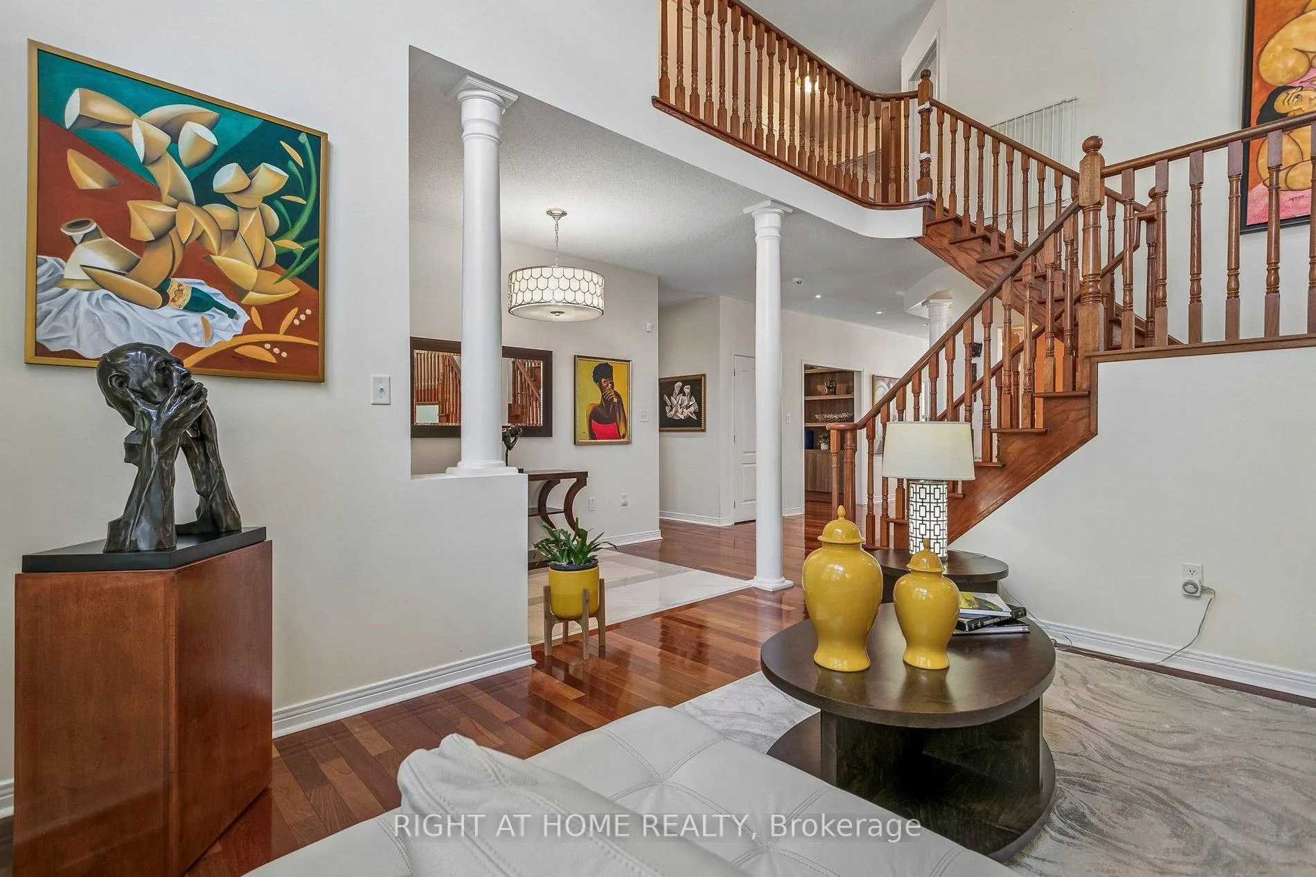 Photo 2 of 4263 Couples Crescent, Burlington, Rose — HOMEH
