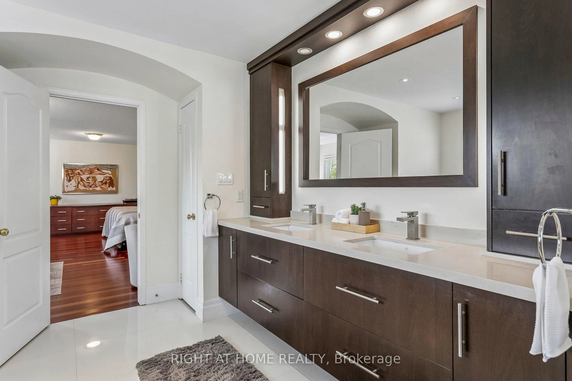 Photo 16 of 4263 Couples Crescent, Burlington, Rose — HOMEH