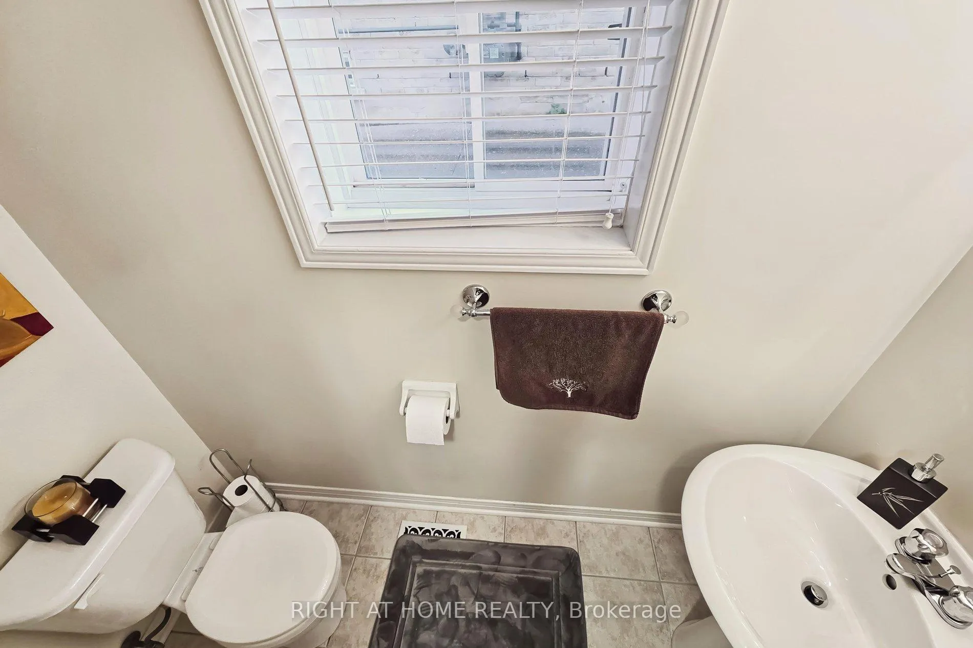 Photo 29 of 4263 Couples Crescent, Burlington, Rose — HOMEH