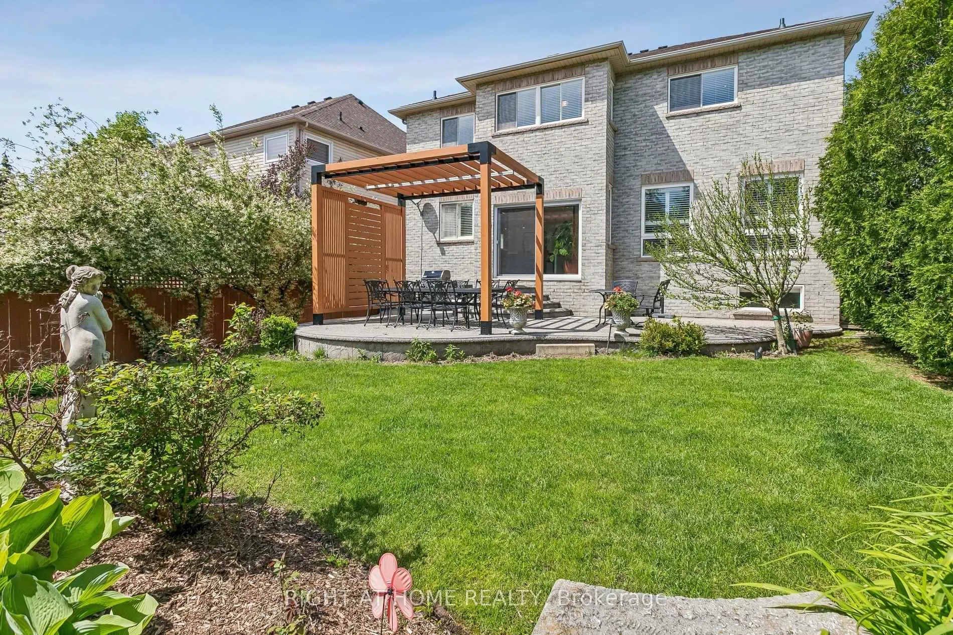 Photo 37 of 4263 Couples Crescent, Burlington, Rose — HOMEH