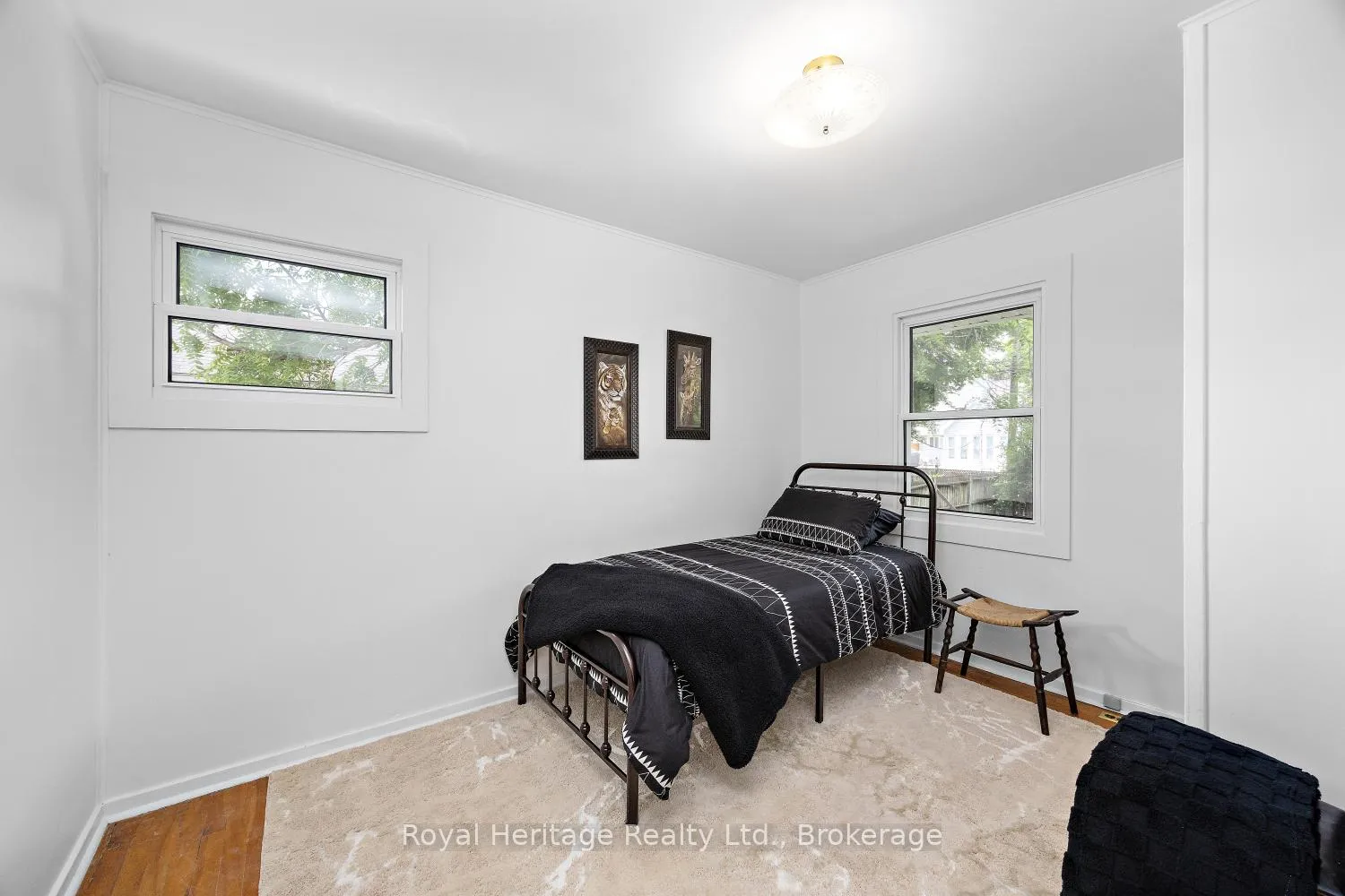 Photo 42 of 722 Gillespie Avenue, Peterborough, Otonabee Ward 1 — HOMEH