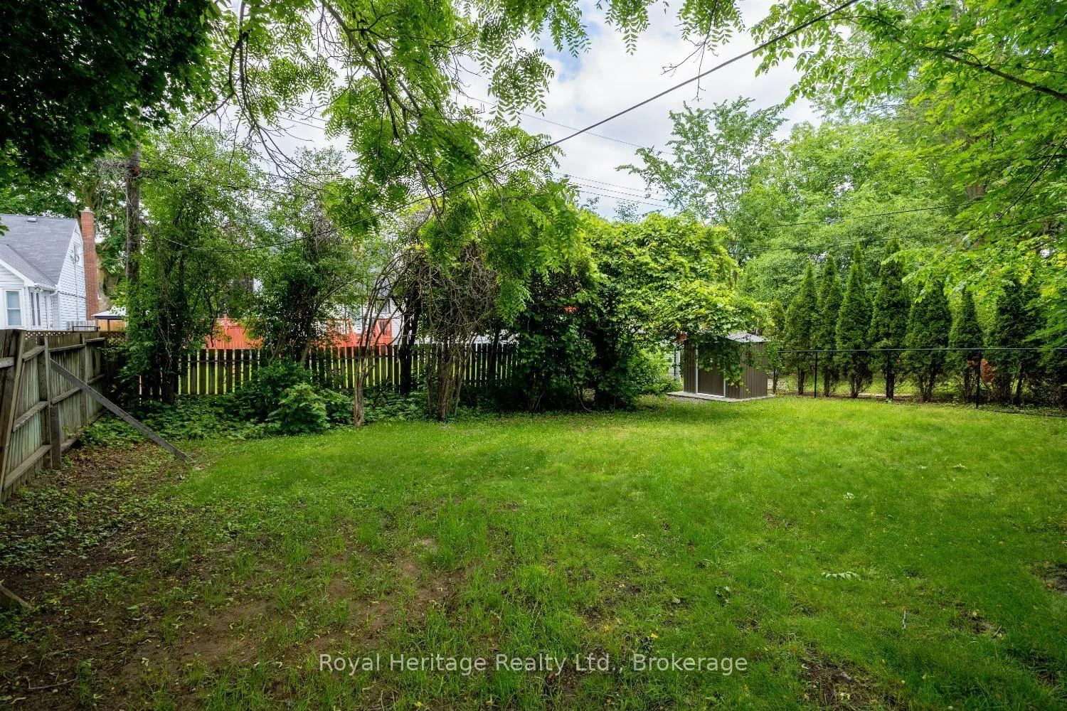 Photo 94 of 722 Gillespie Avenue, Peterborough, Otonabee Ward 1 — HOMEH
