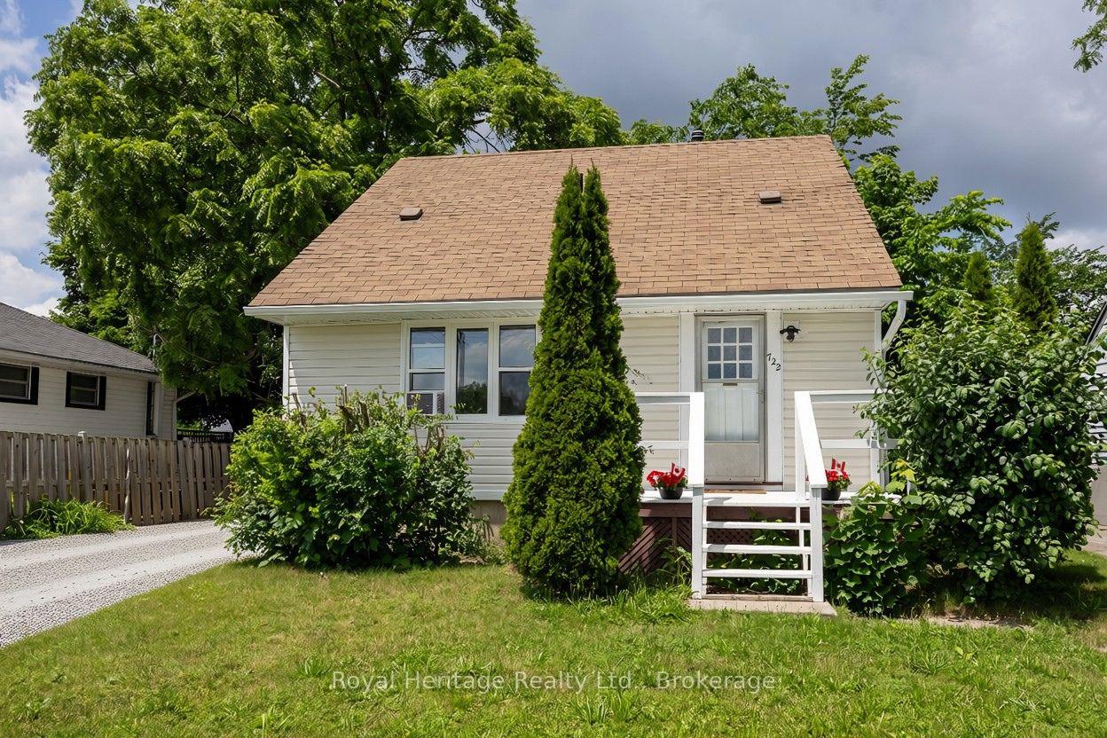 Photo 10 of 722 Gillespie Avenue, Peterborough, Otonabee Ward 1 — HOMEH