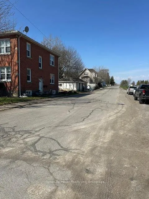 Photo 7 of 4077 Hickson Avenue, Niagara Falls, Downtown — HOMEH