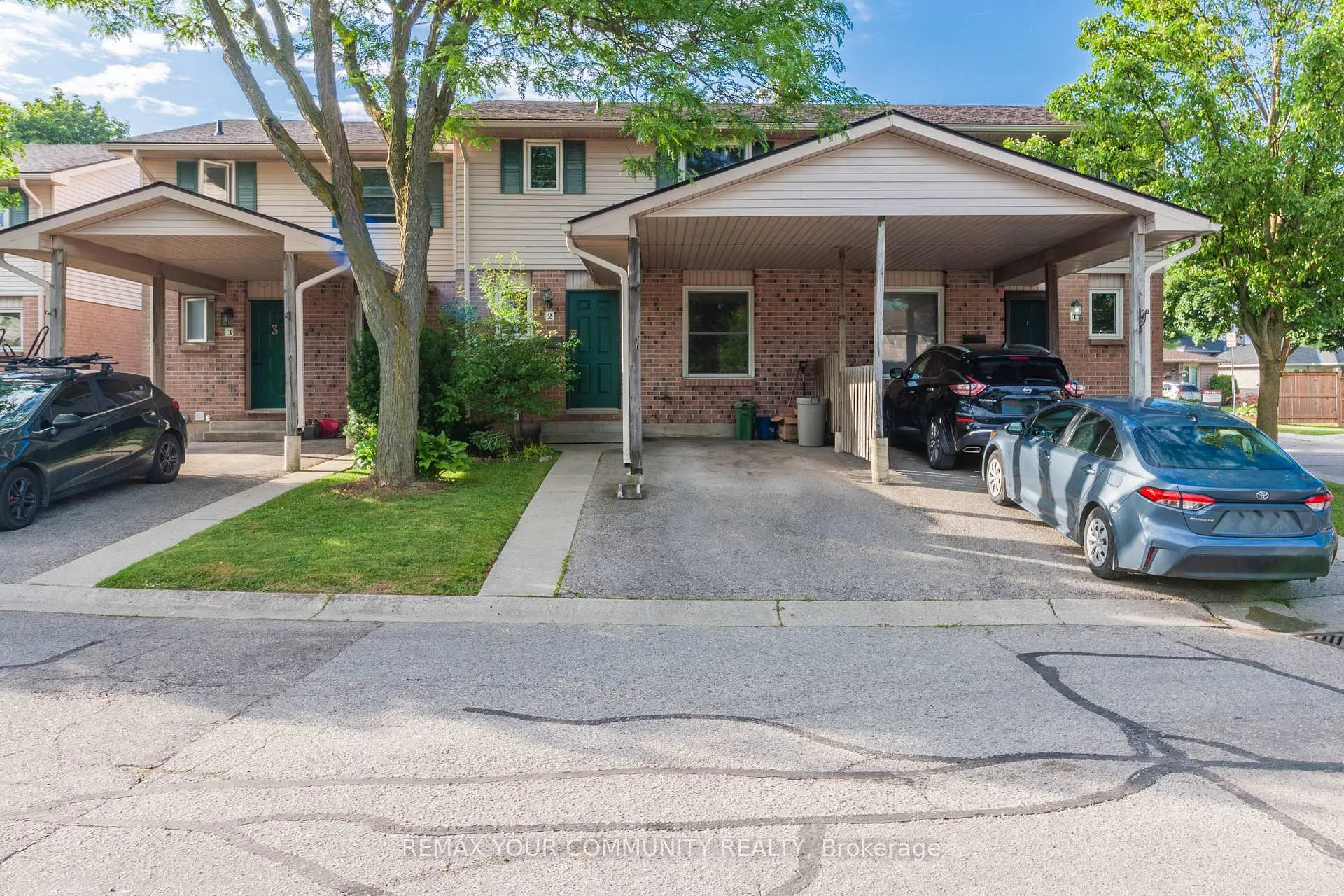 Photo 4 of Unit 2, 160 Conway Drive, London, South X — HOMEH