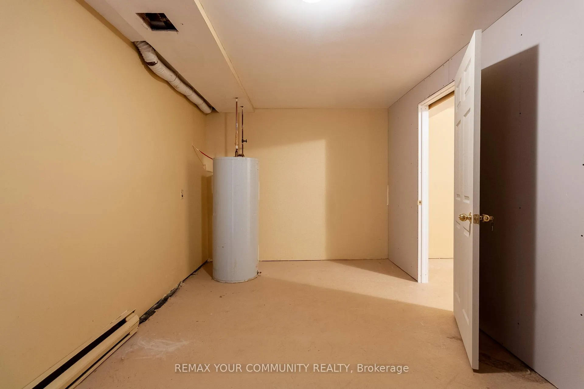 Photo 41 of Unit 2, 160 Conway Drive, London, South X — HOMEH
