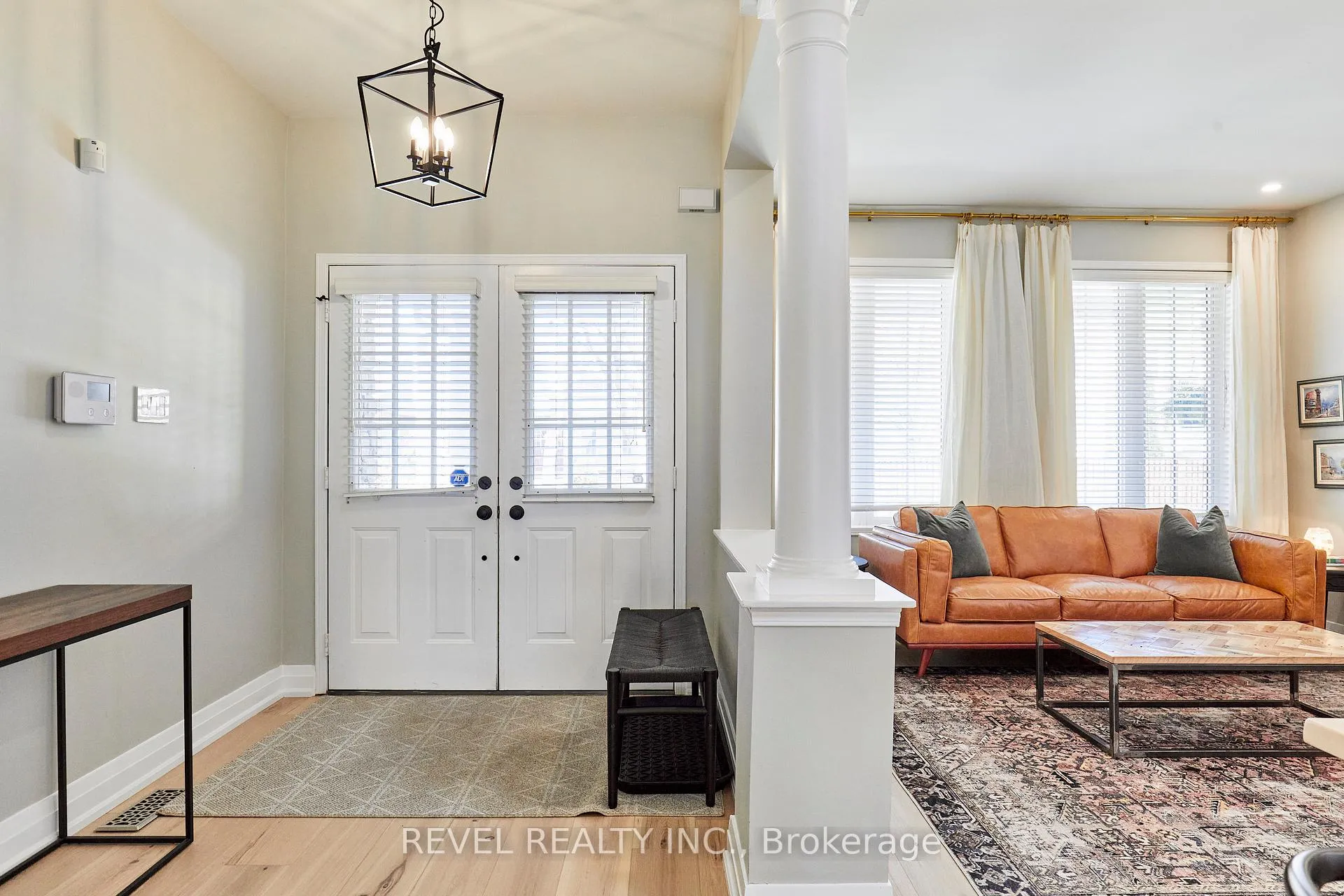 Photo 3 of 21 Parish Avenue, Ajax, South East — HOMEH