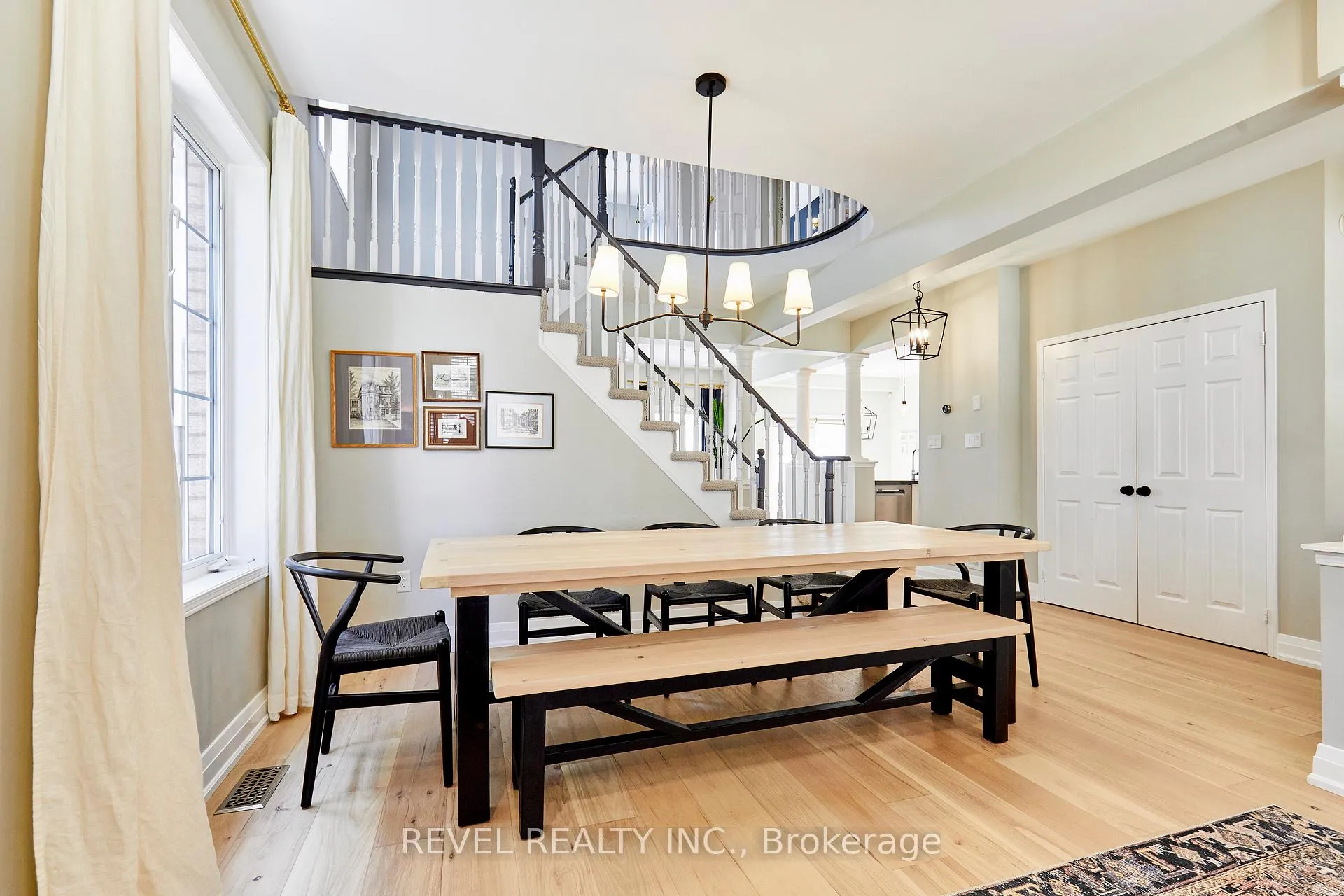 Photo 5 of 21 Parish Avenue, Ajax, South East — HOMEH