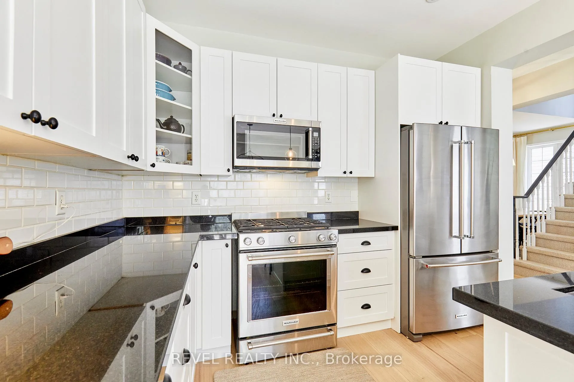 Photo 15 of 21 Parish Avenue, Ajax, South East — HOMEH
