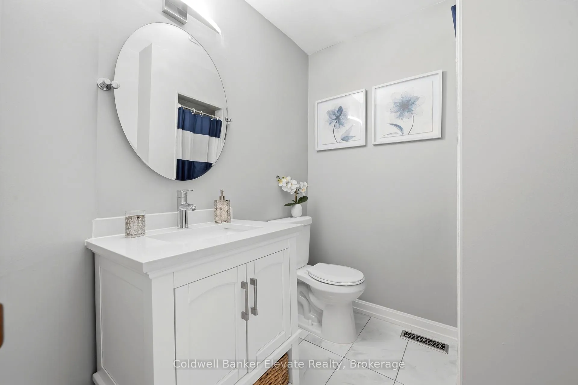 Photo 17 of 22 Goldenlight Circle, Brampton, Brampton West — HOMEH