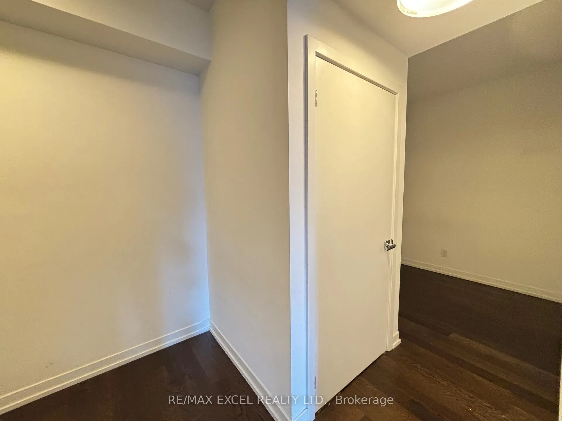 Photo 13 of Unit 901, 21 Widmer Street, Toronto, Waterfront Communities — HOMEH