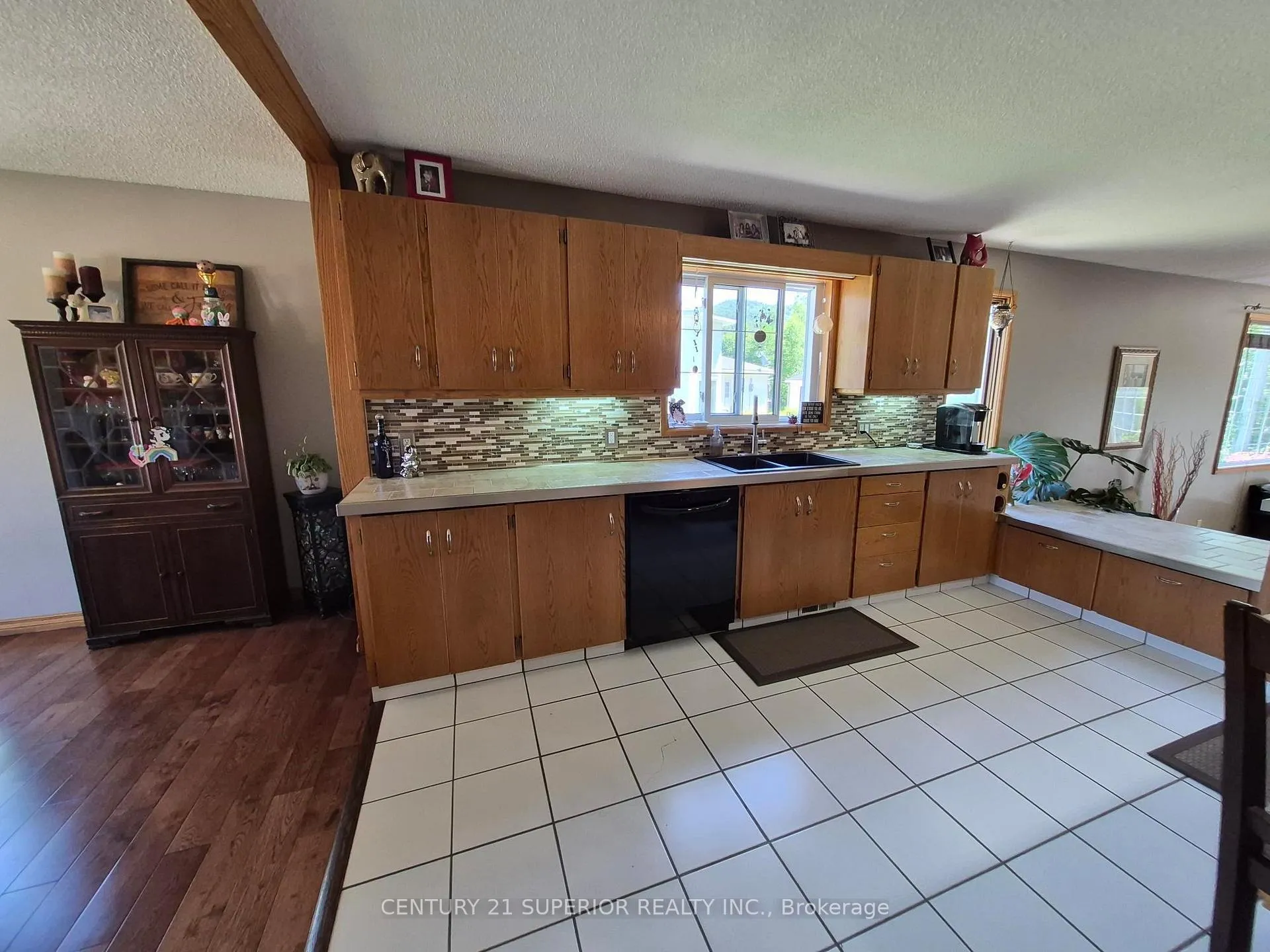 Photo 8 of 104 Centennial Drive, Schreiber — HOMEH