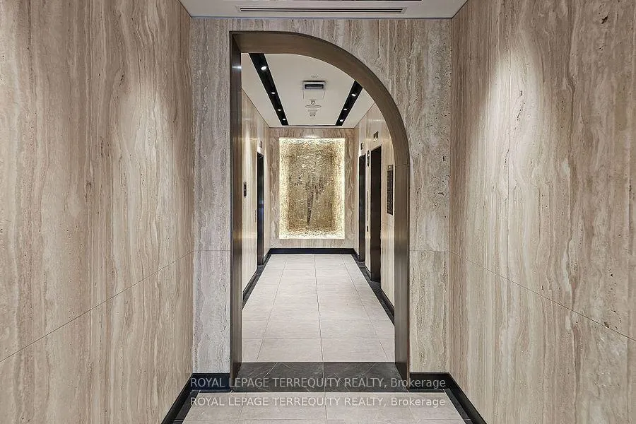 Photo 3 of Unit 1803, 480 Front Street W, Toronto, Waterfront Communities — HOMEH