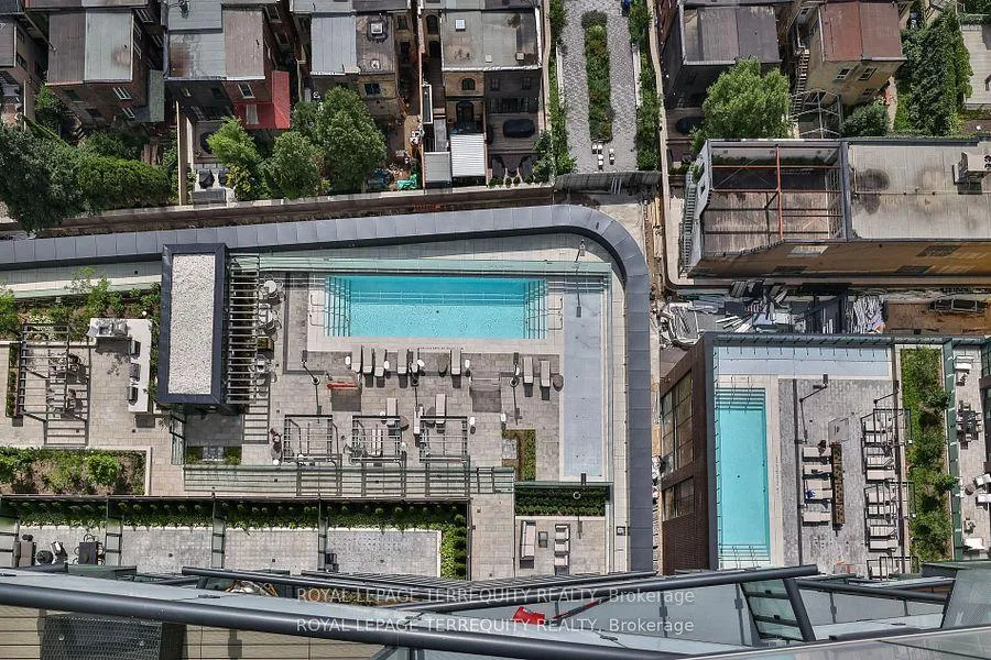 Photo 19 of Unit 1803, 480 Front Street W, Toronto, Waterfront Communities — HOMEH