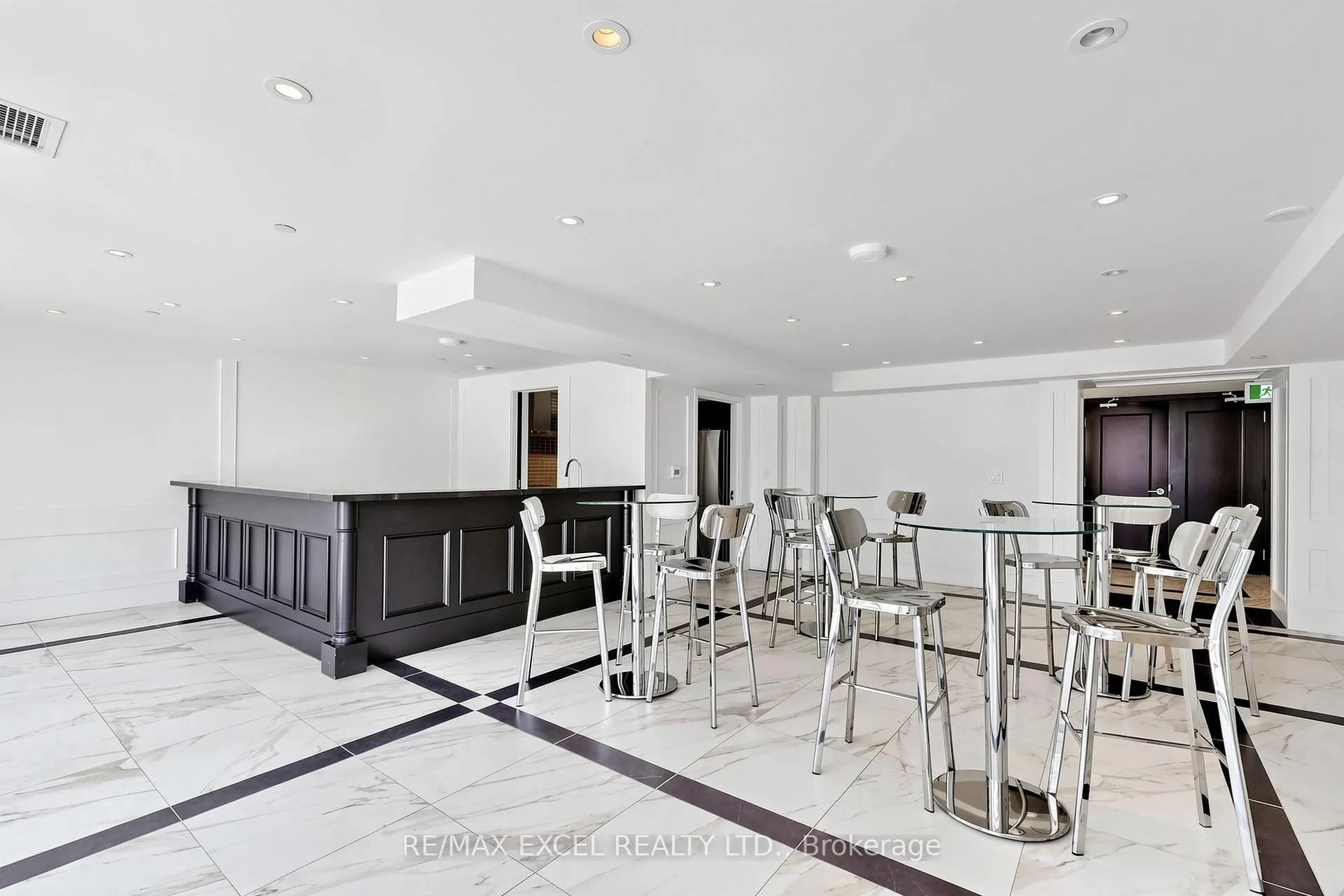 Photo 33 of Unit 1408, 955 Bay Street, Toronto, Bay Street Corridor — HOMEH