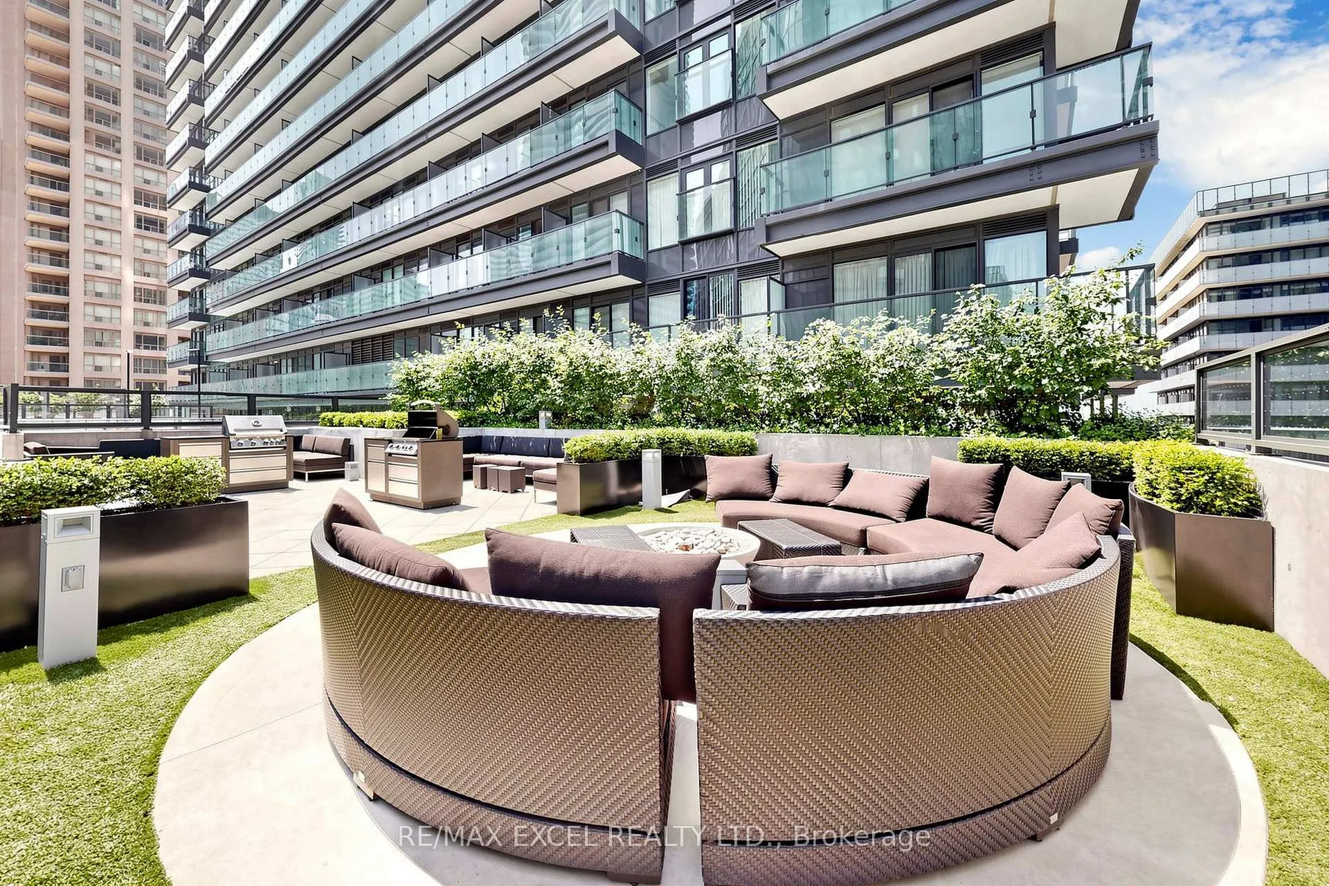 Photo 48 of Unit 1408, 955 Bay Street, Toronto, Bay Street Corridor — HOMEH