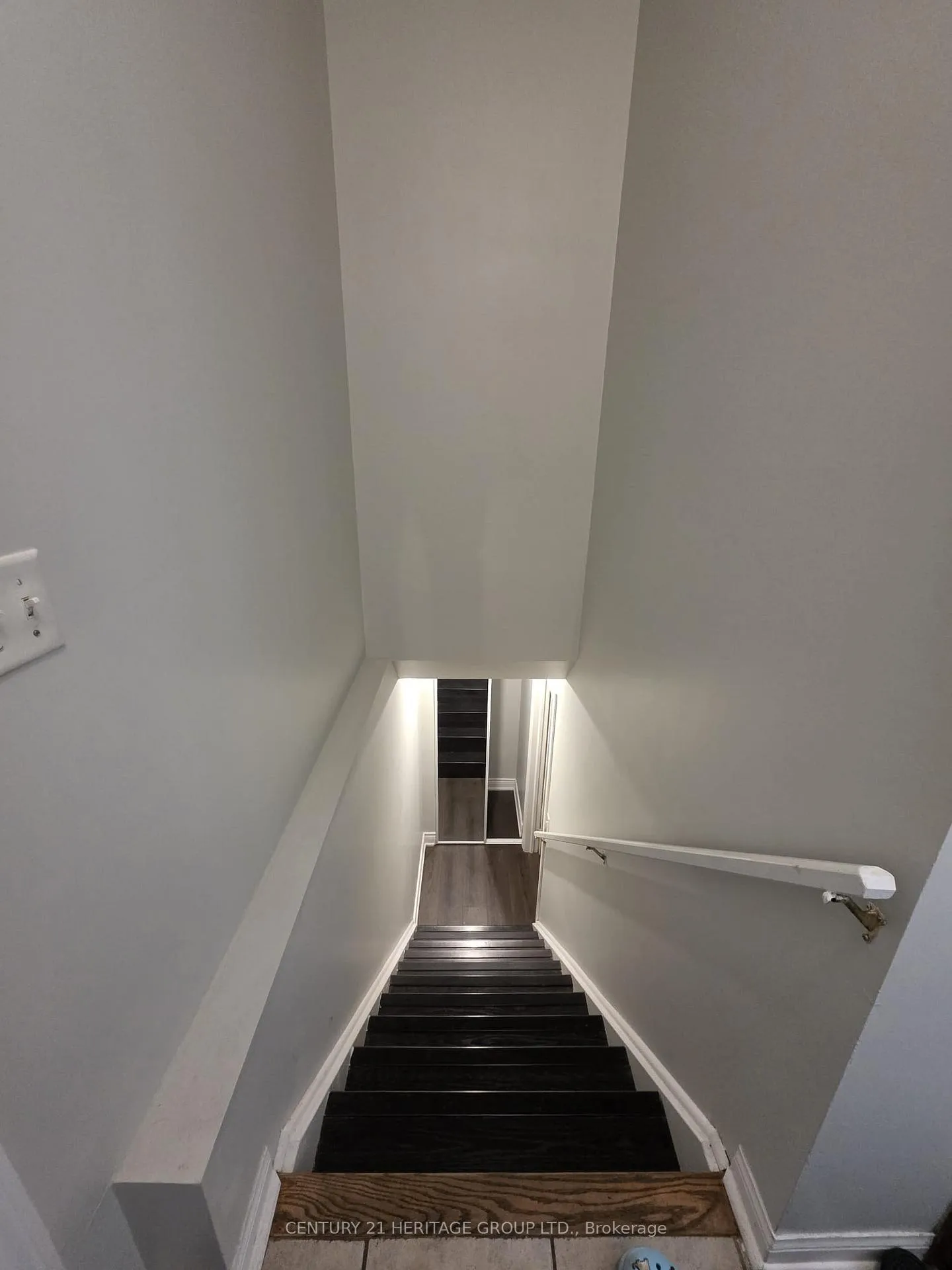 Photo 25 of 52 Brock Drive, Brampton, Vales of Castlemore — HOMEH