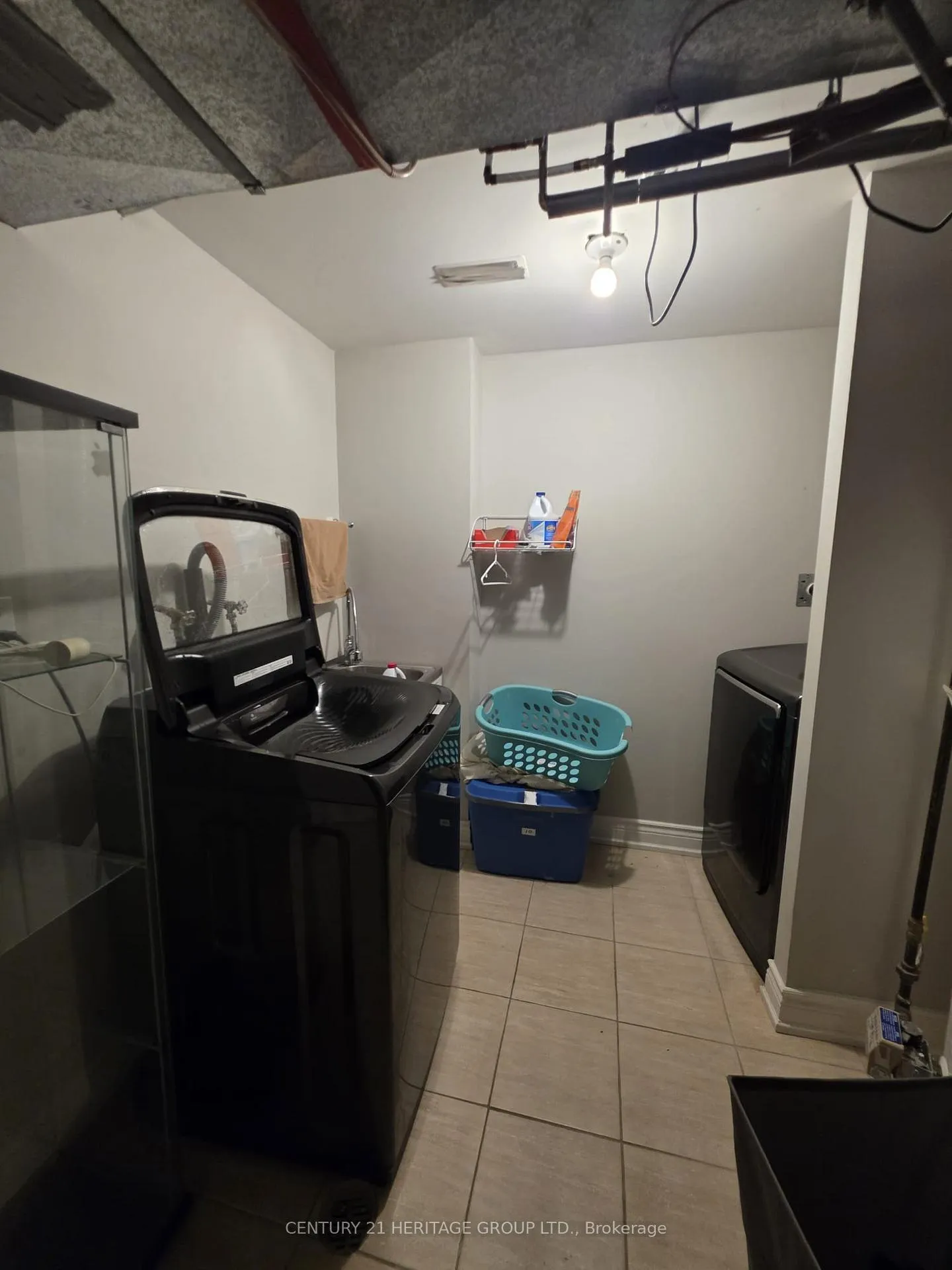 Photo 27 of 52 Brock Drive, Brampton, Vales of Castlemore — HOMEH