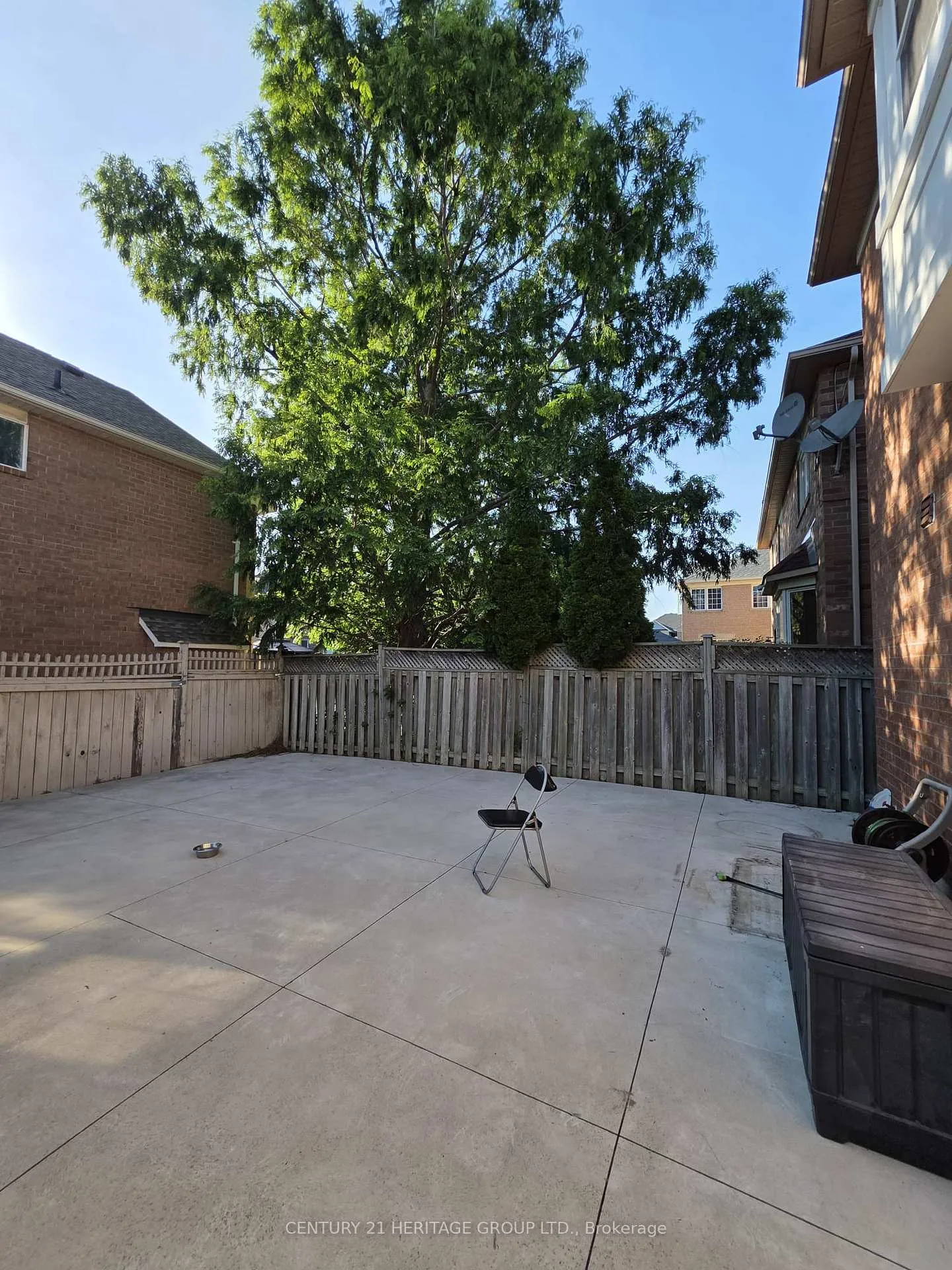 Photo 36 of 52 Brock Drive, Brampton, Vales of Castlemore — HOMEH
