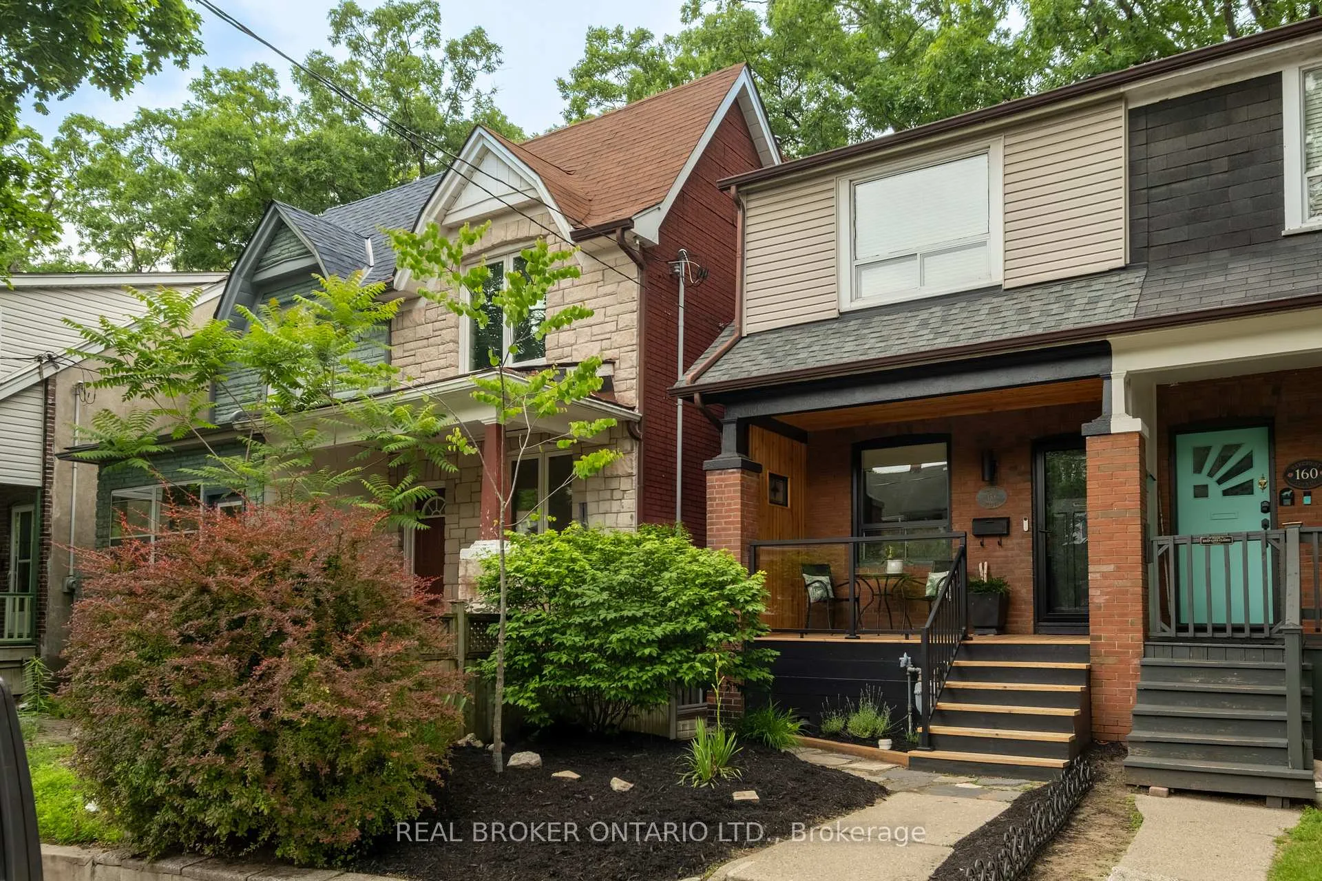 Photo 2 of 158 Oakcrest Avenue, Toronto, East End-Danforth — HOMEH