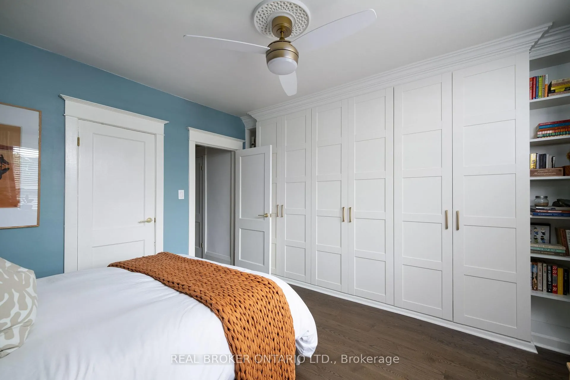 Photo 24 of 158 Oakcrest Avenue, Toronto, East End-Danforth — HOMEH