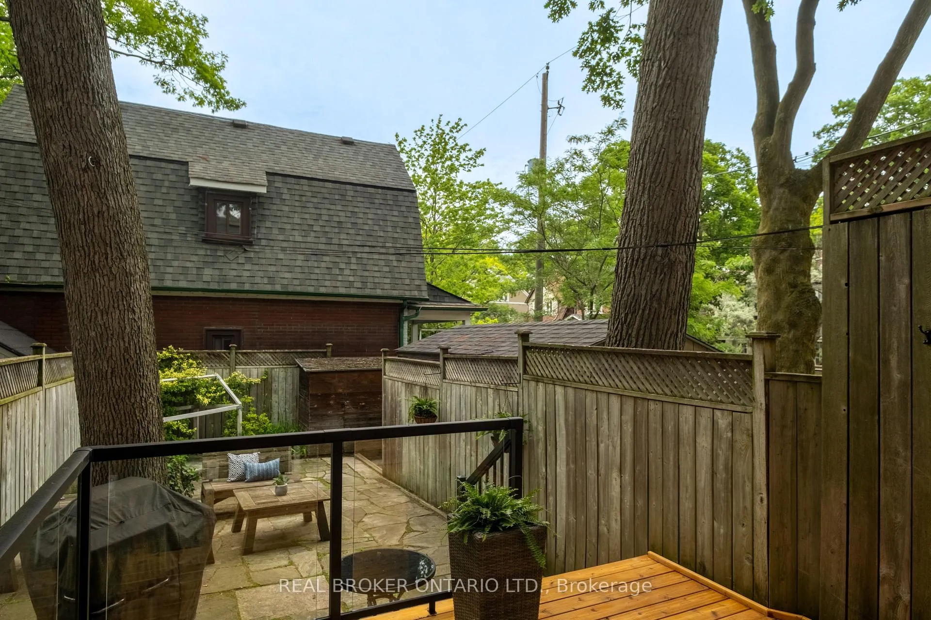 Photo 43 of 158 Oakcrest Avenue, Toronto, East End-Danforth — HOMEH