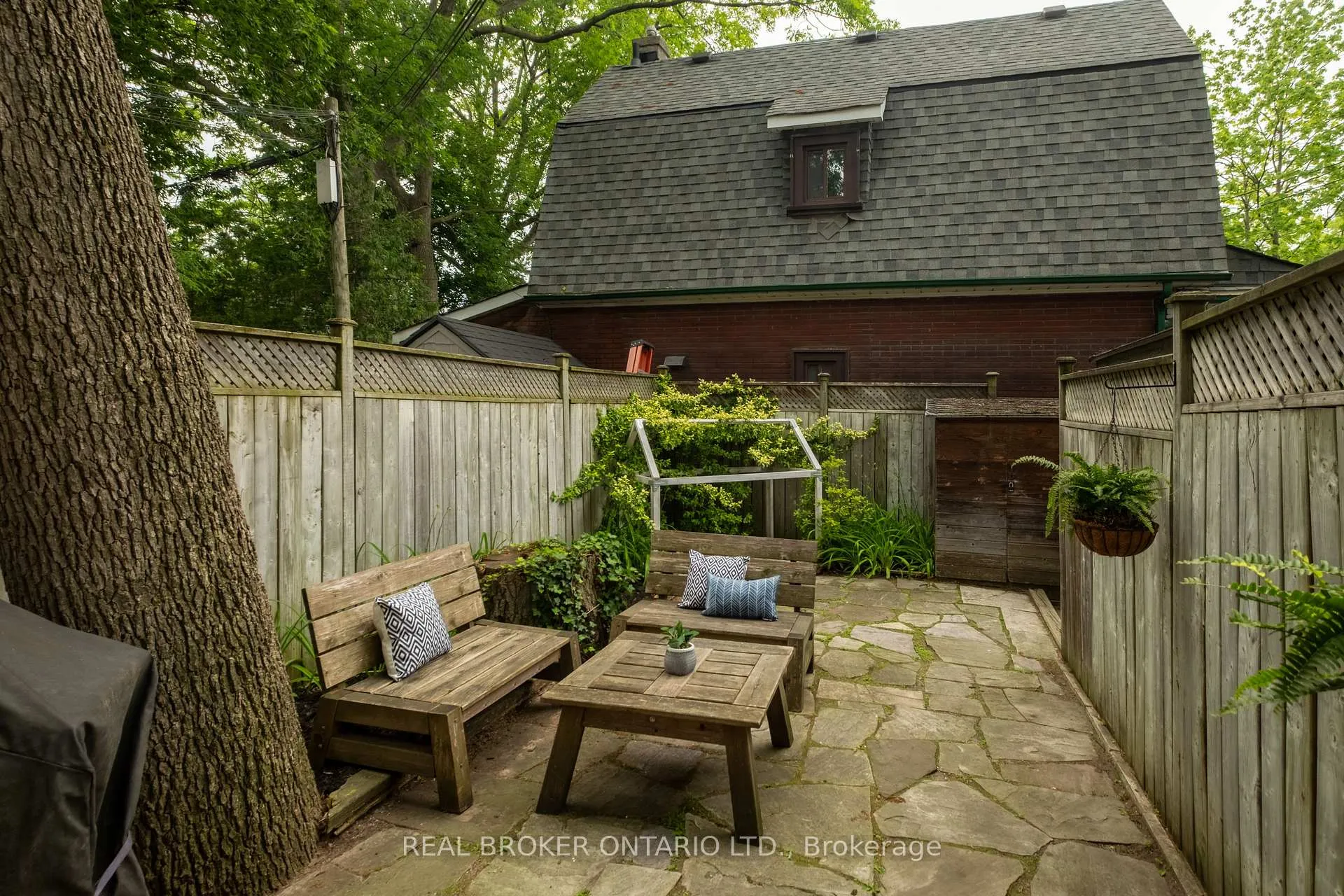 Photo 44 of 158 Oakcrest Avenue, Toronto, East End-Danforth — HOMEH