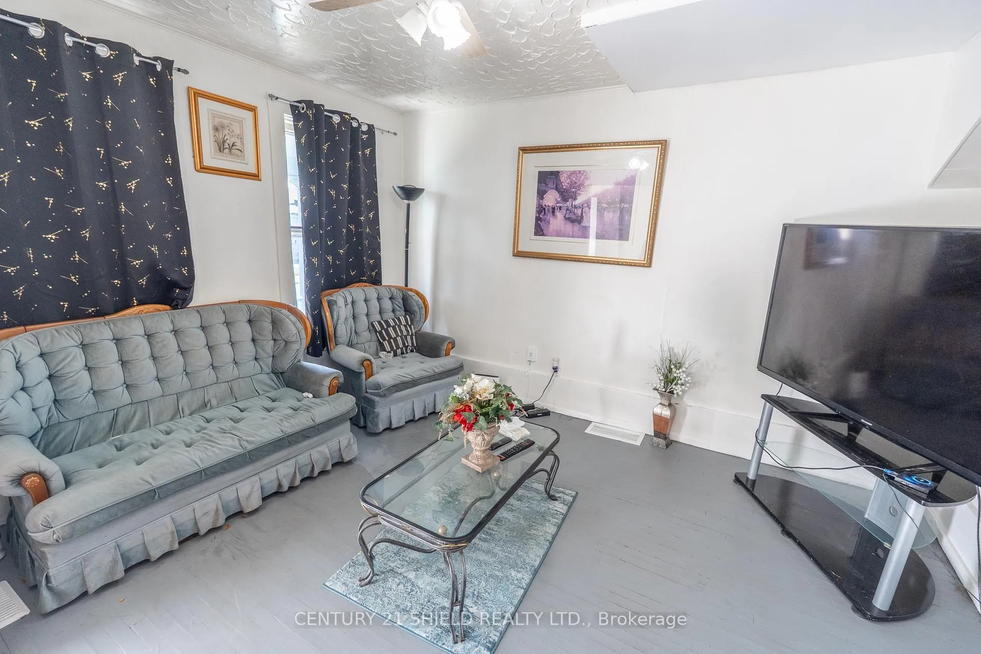 Photo 10 of 42-46 Marlborough Street S, Cornwall, Cornwall — HOMEH
