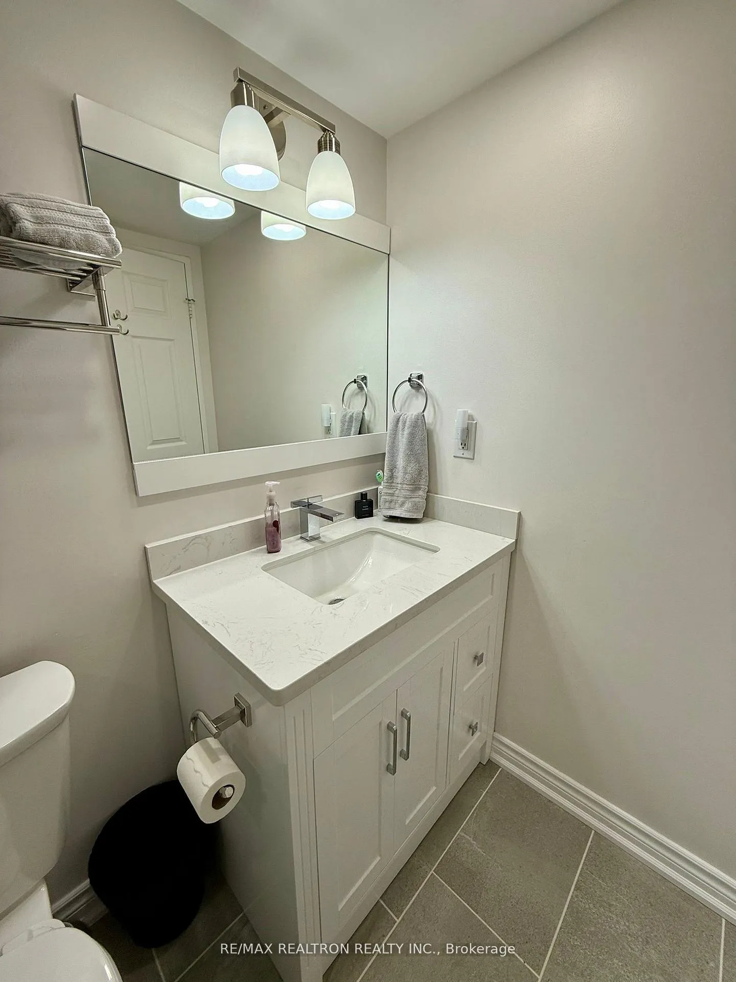 Photo 10 of Unit 309, 7825 Bayview Avenue, Markham, Aileen-Willowbrook — HOMEH