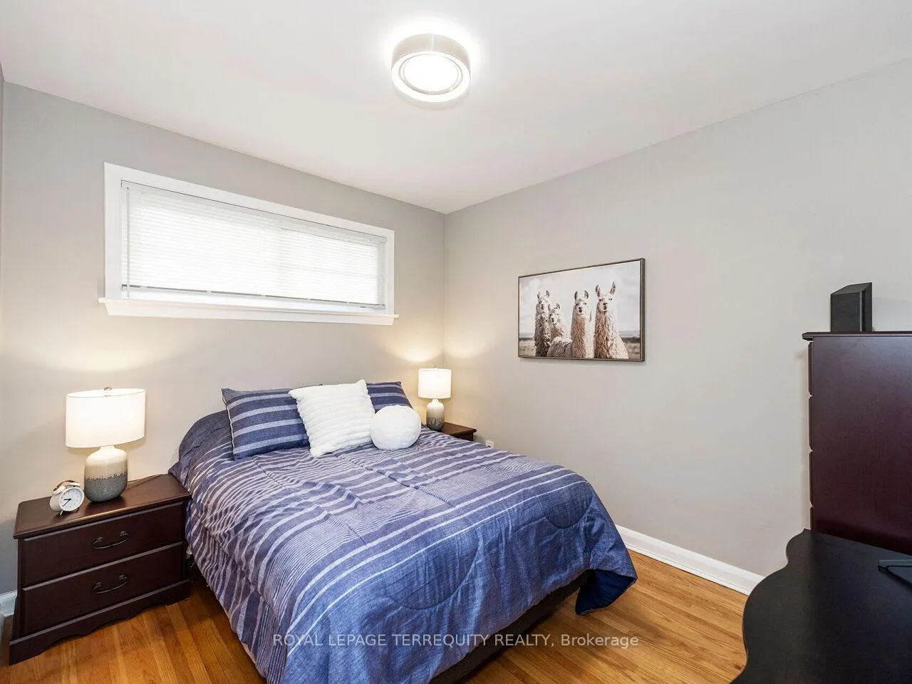 Photo 21 of 33 Ludgate Drive, Etobicoke, Rexdale-Kipling — HOMEH