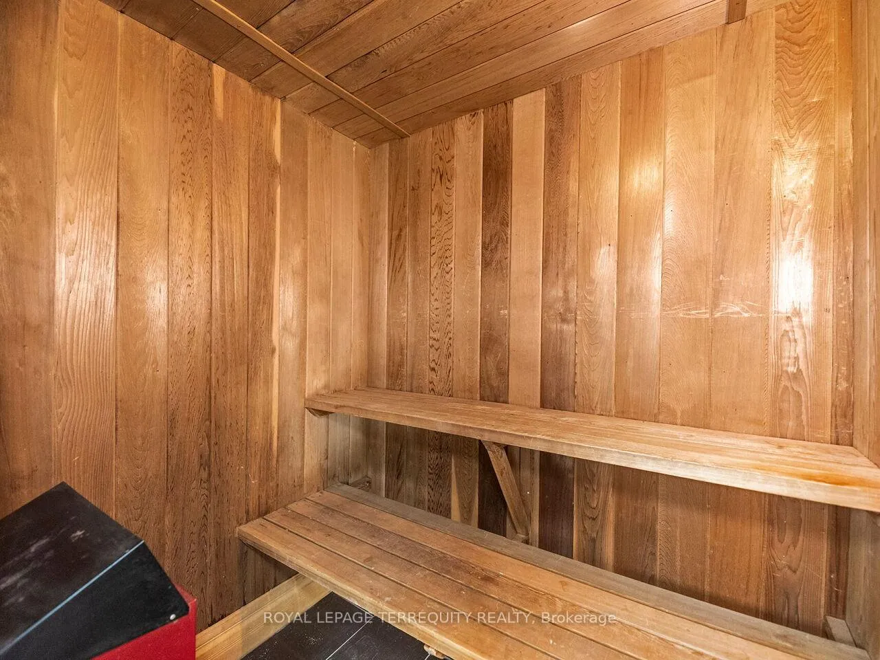 Photo 29 of 33 Ludgate Drive, Etobicoke, Rexdale-Kipling — HOMEH